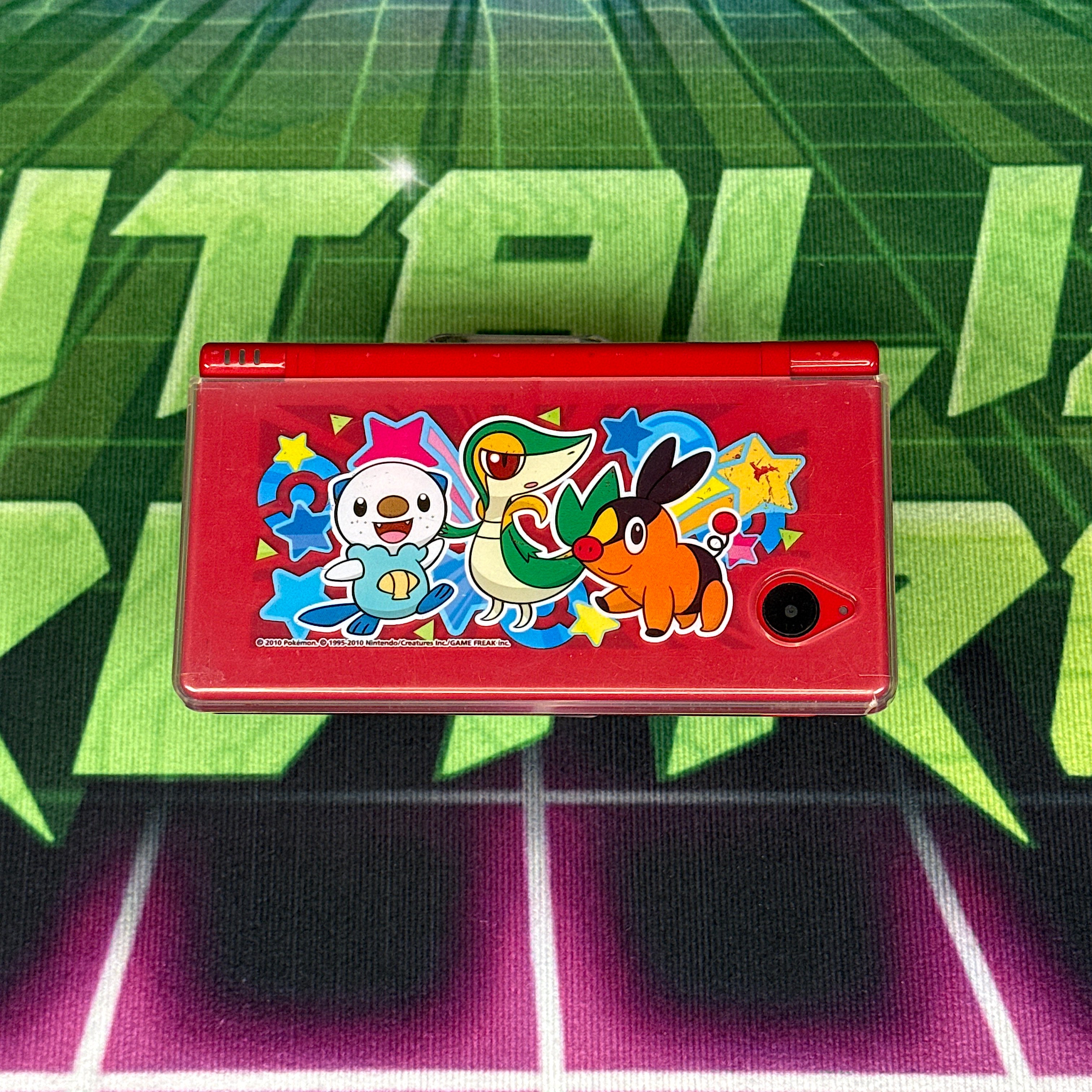 Nintendo DSi Handheld Console – Red – Pokémon Cover Included