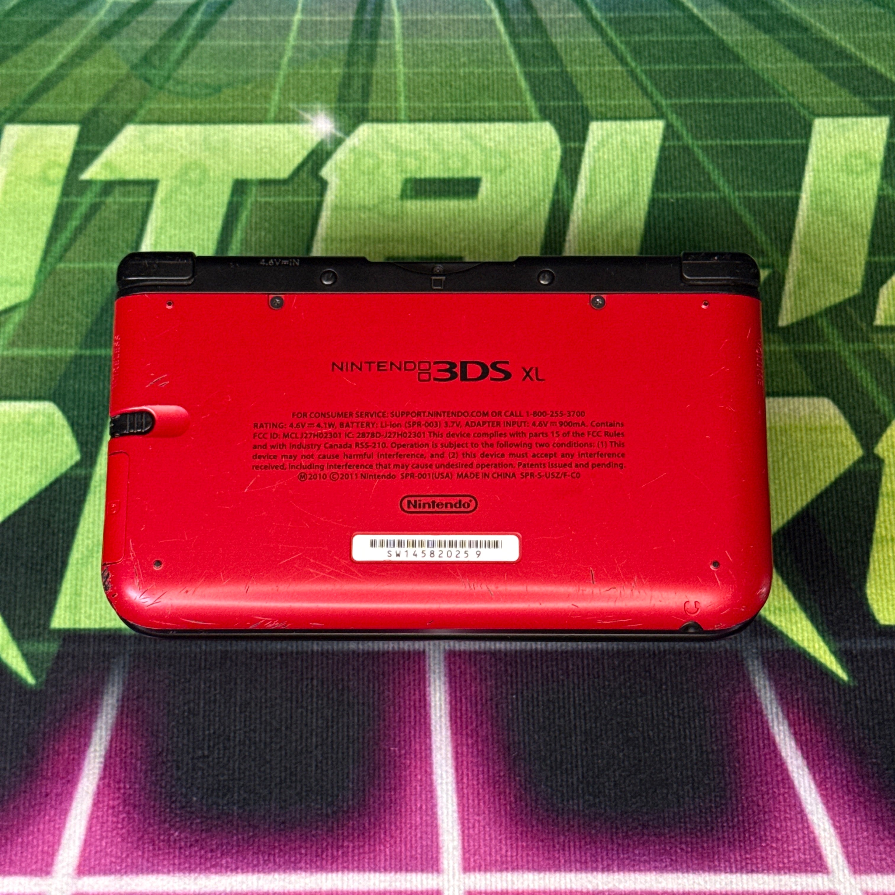 Nintendo 3DS XL Handheld Console - Red & Black