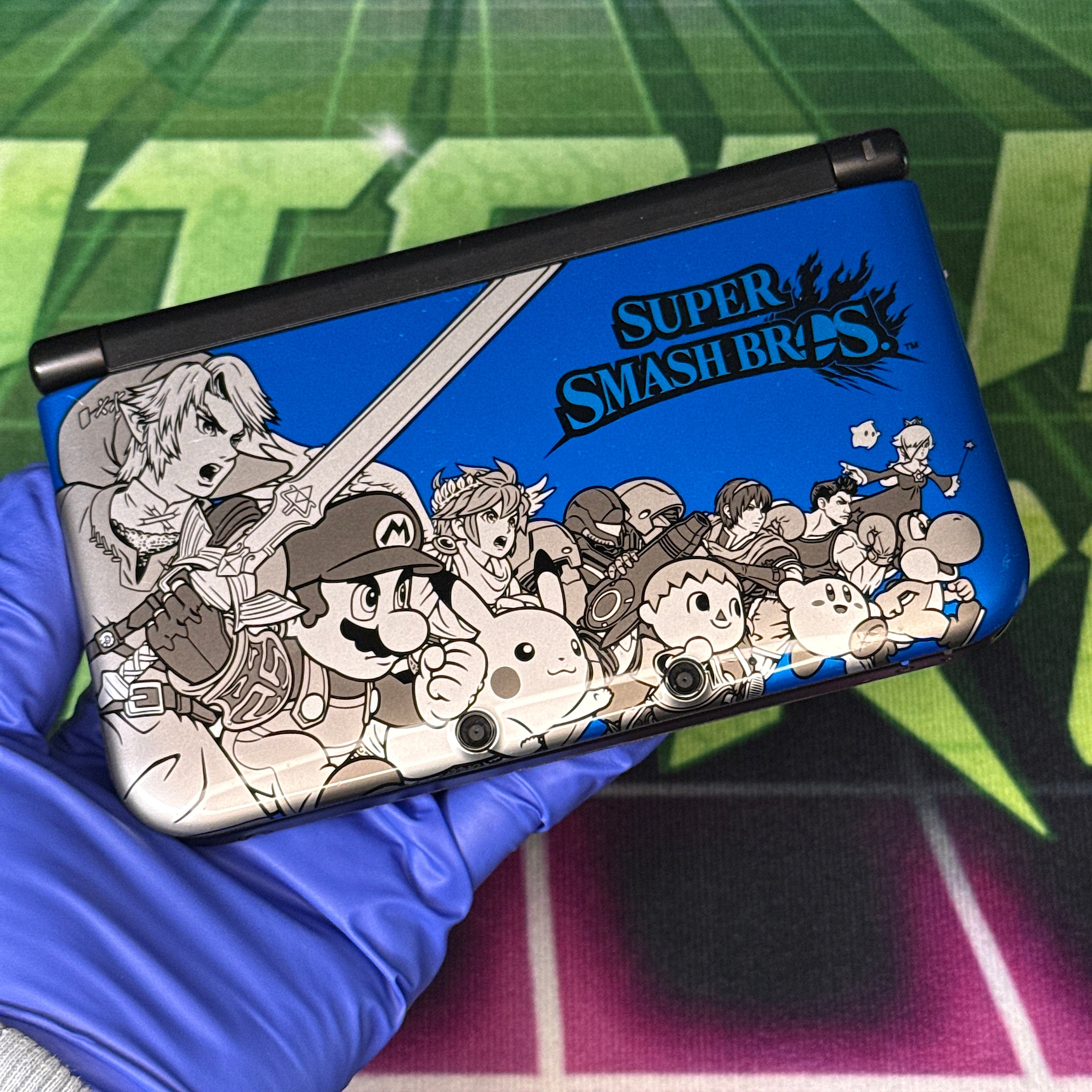 Nintendo 3DS XL Handheld Console - Super Smash Bros. - Blue