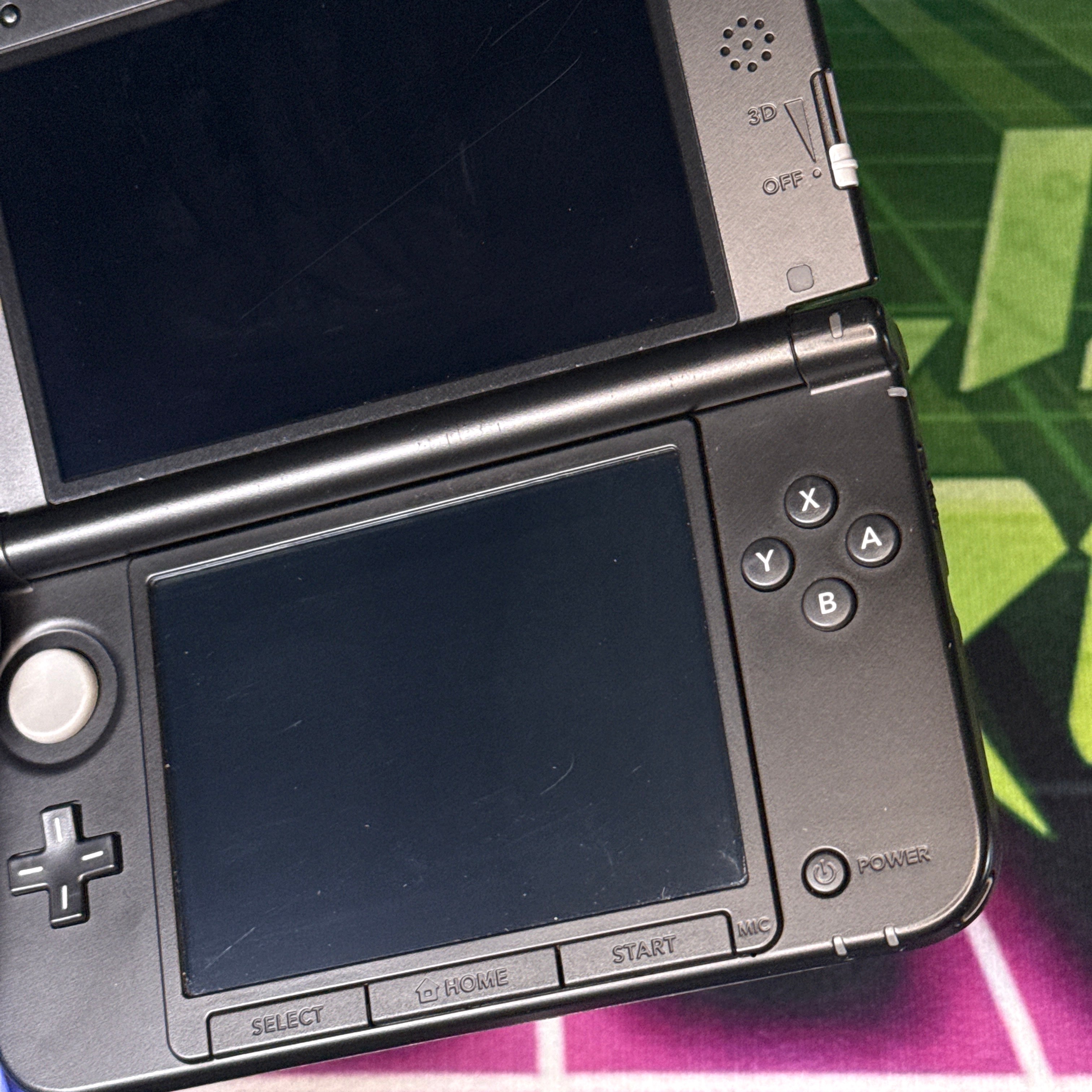 Nintendo 3DS XL Handheld Console - Super Smash Bros. - Blue