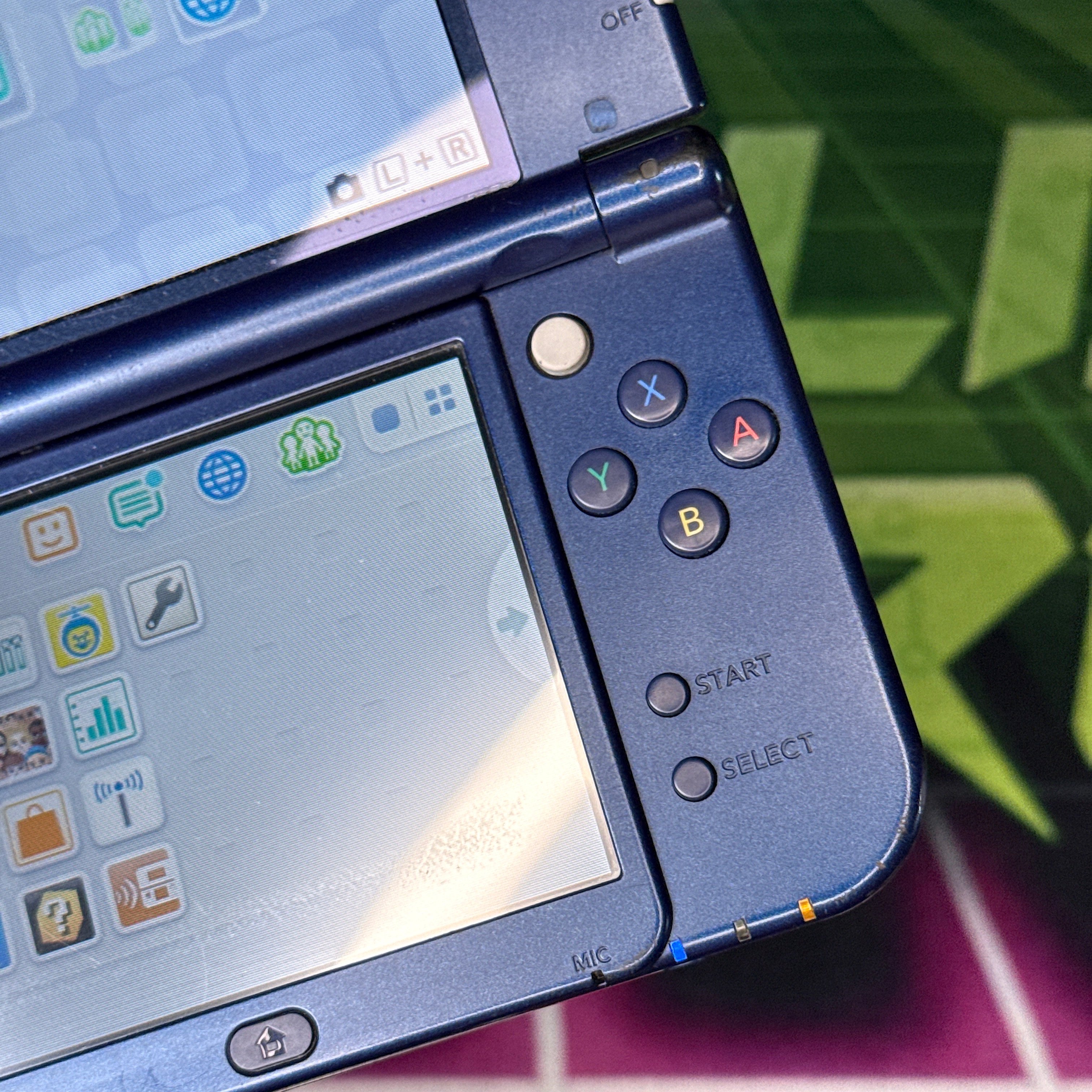 New Nintendo 3DS XL Handheld Console - Galaxy