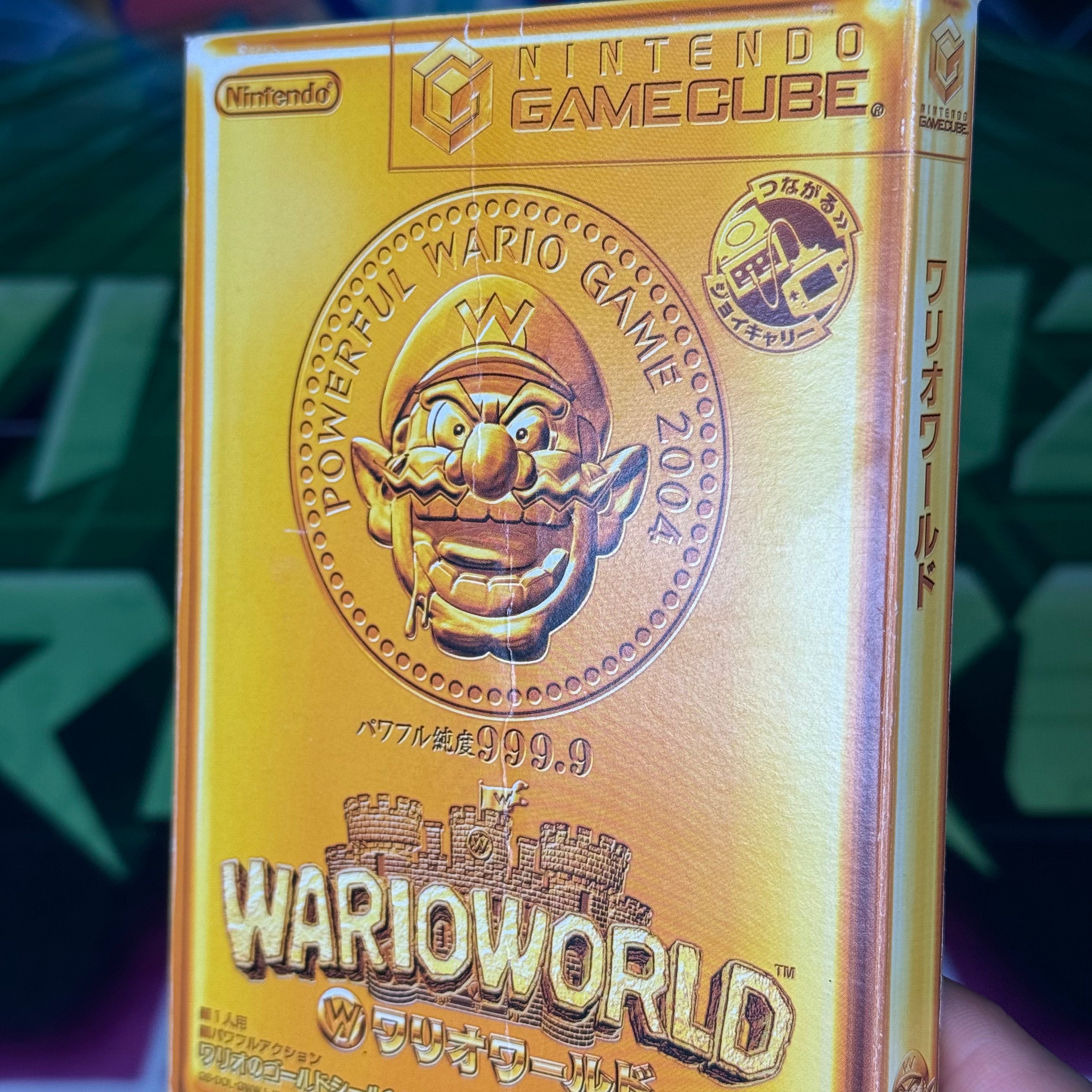 Wario World | JP Gamecube (damaged sleeve)