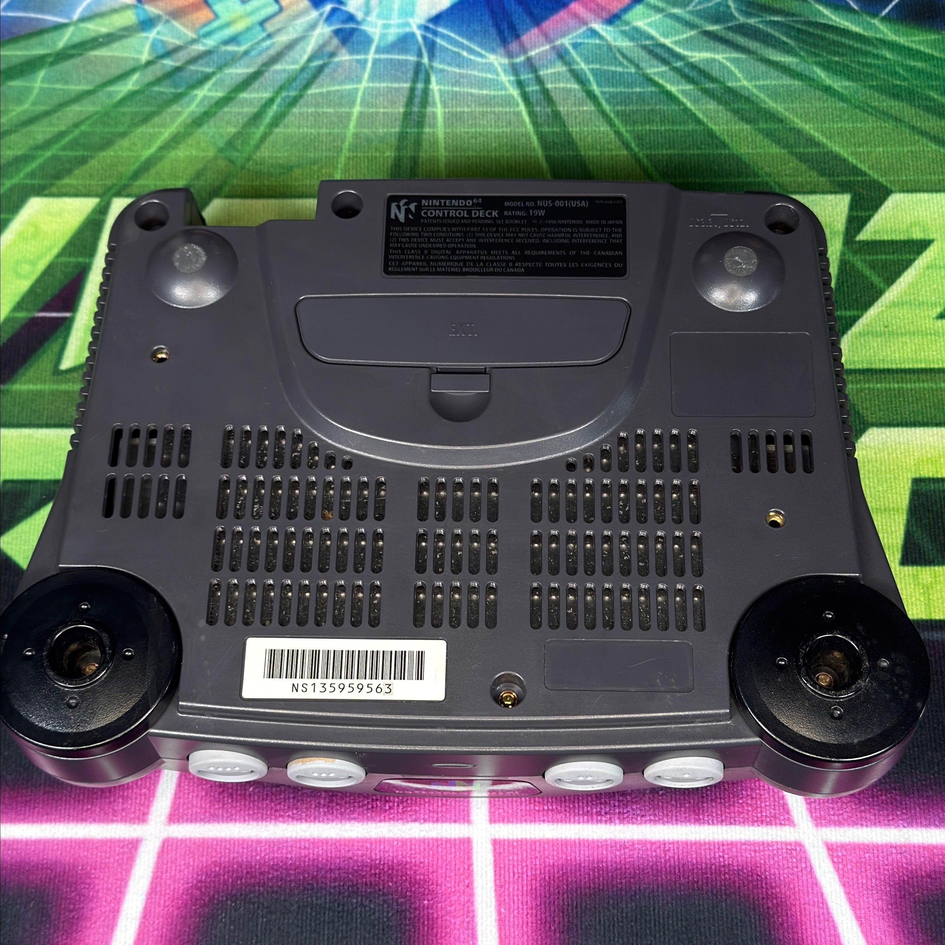 Nintendo 64 - Charcoal w/ Electric Green Controller