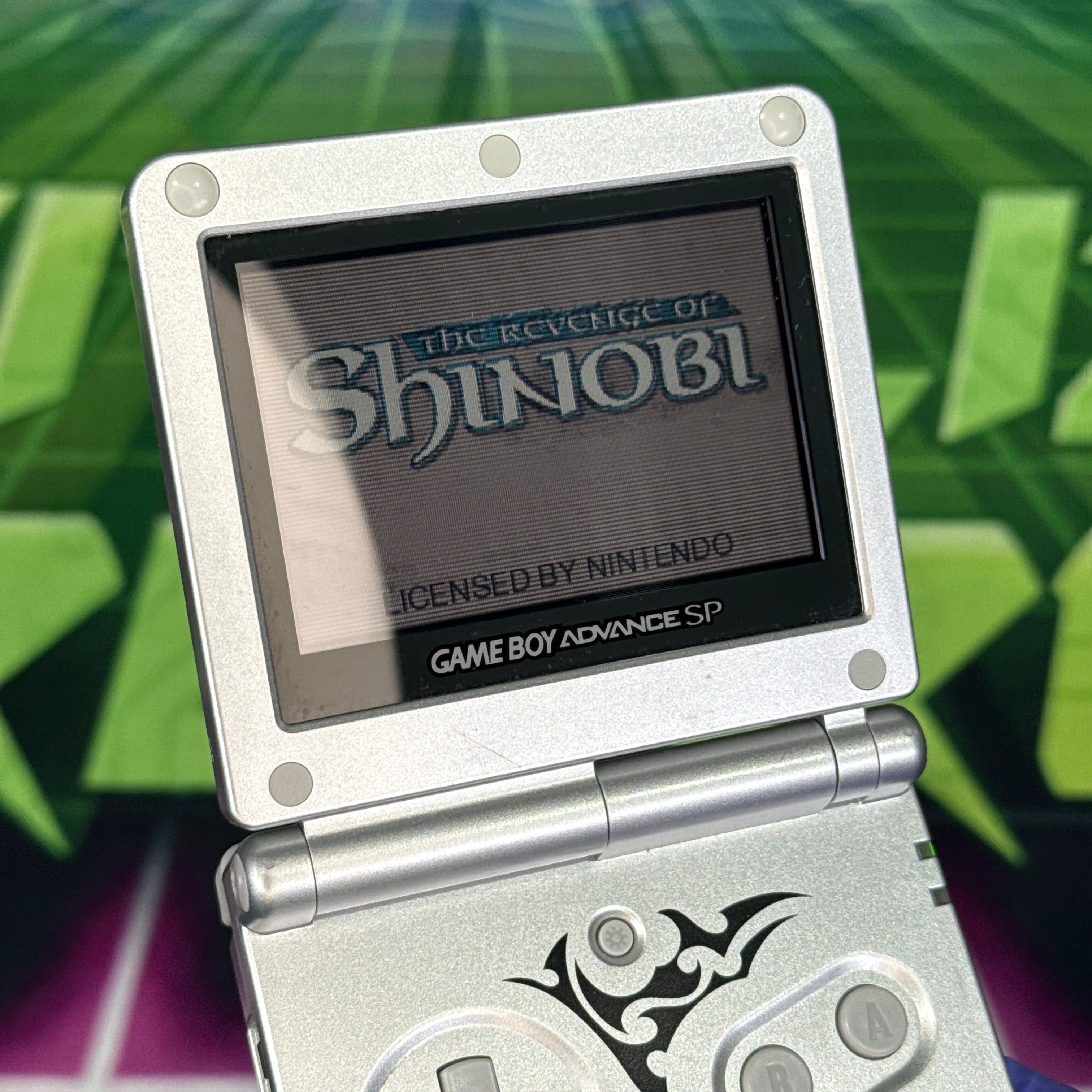 Nintendo GameBoy Advance SP – Tribal Limited Edition Silver – Tested & Working