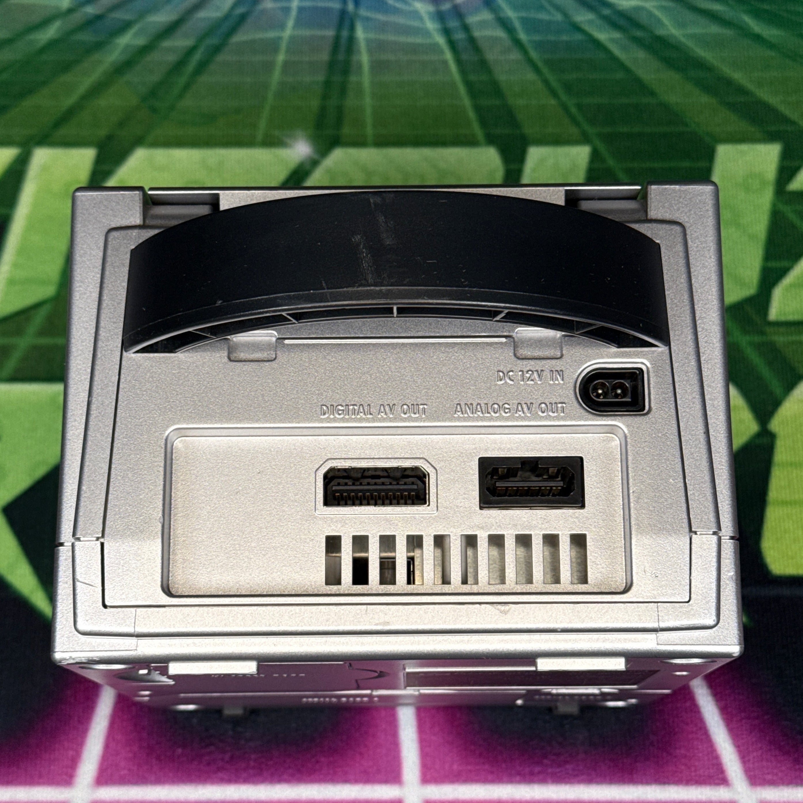 Nintendo GameCube - Platinum - DOL-001