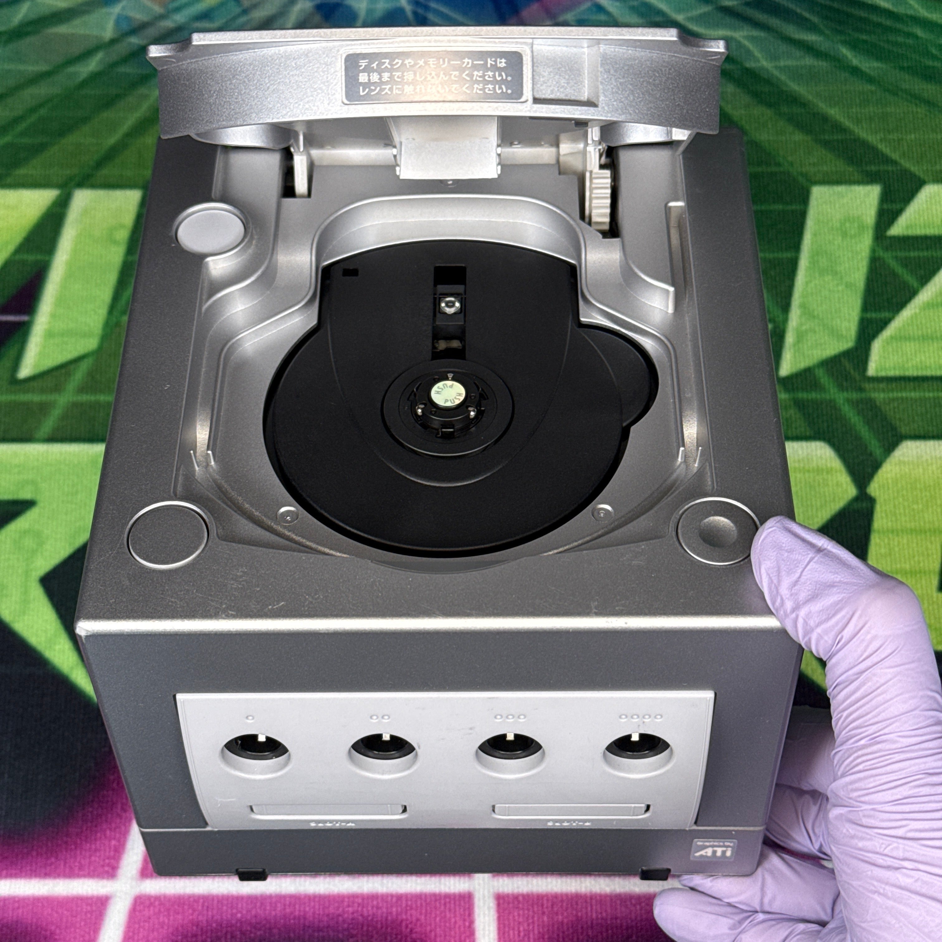 Nintendo GameCube - Platinum - DOL-001