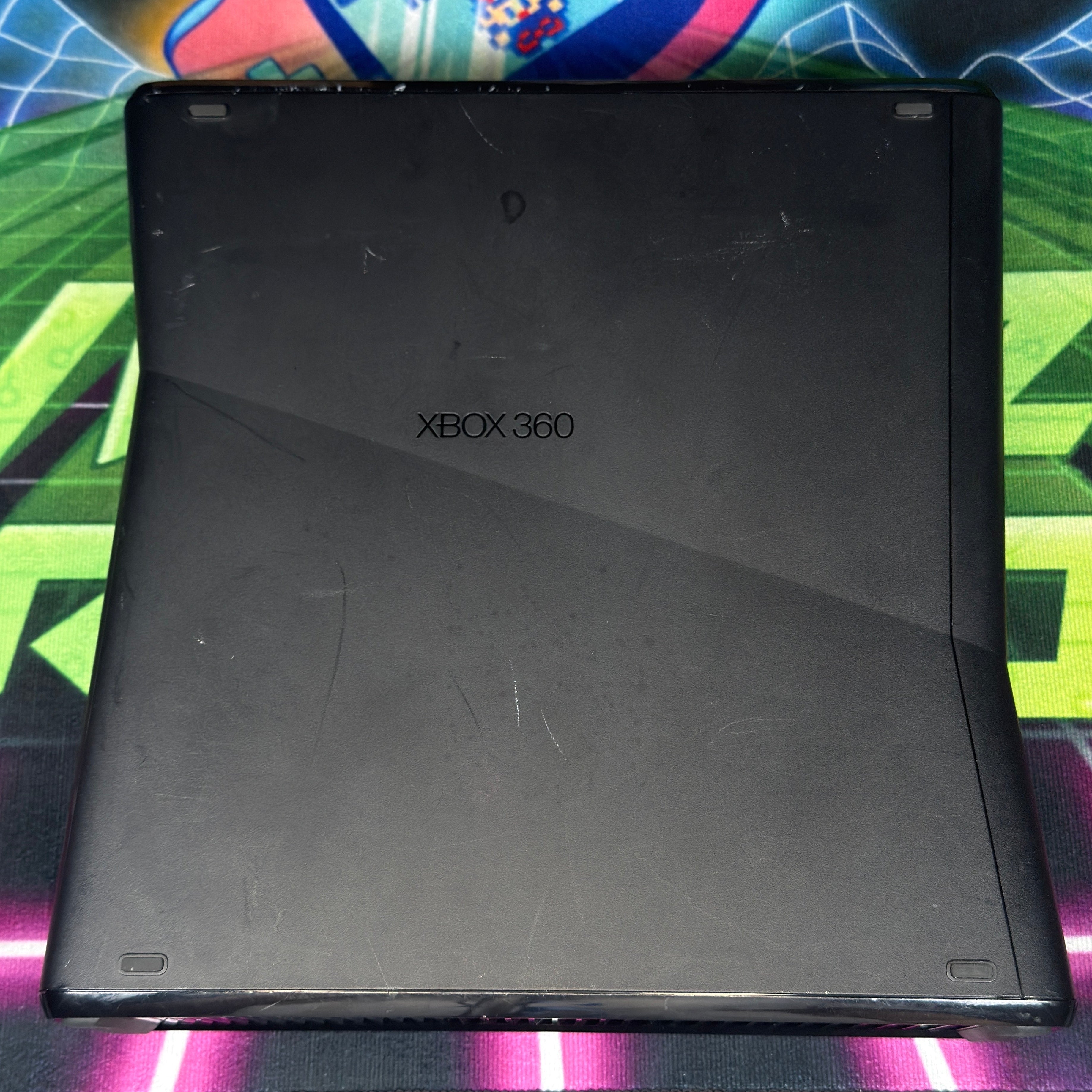 Xbox 360 Slim Console Bundle (320GB)