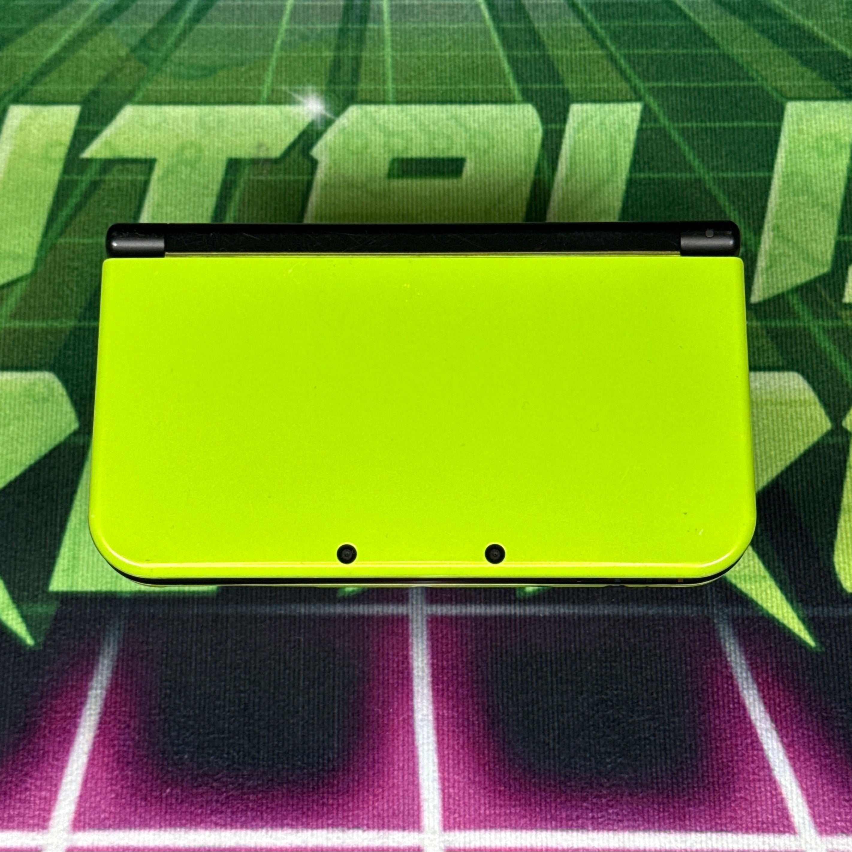 New Nintendo 3DS XL - Lime Green/Black