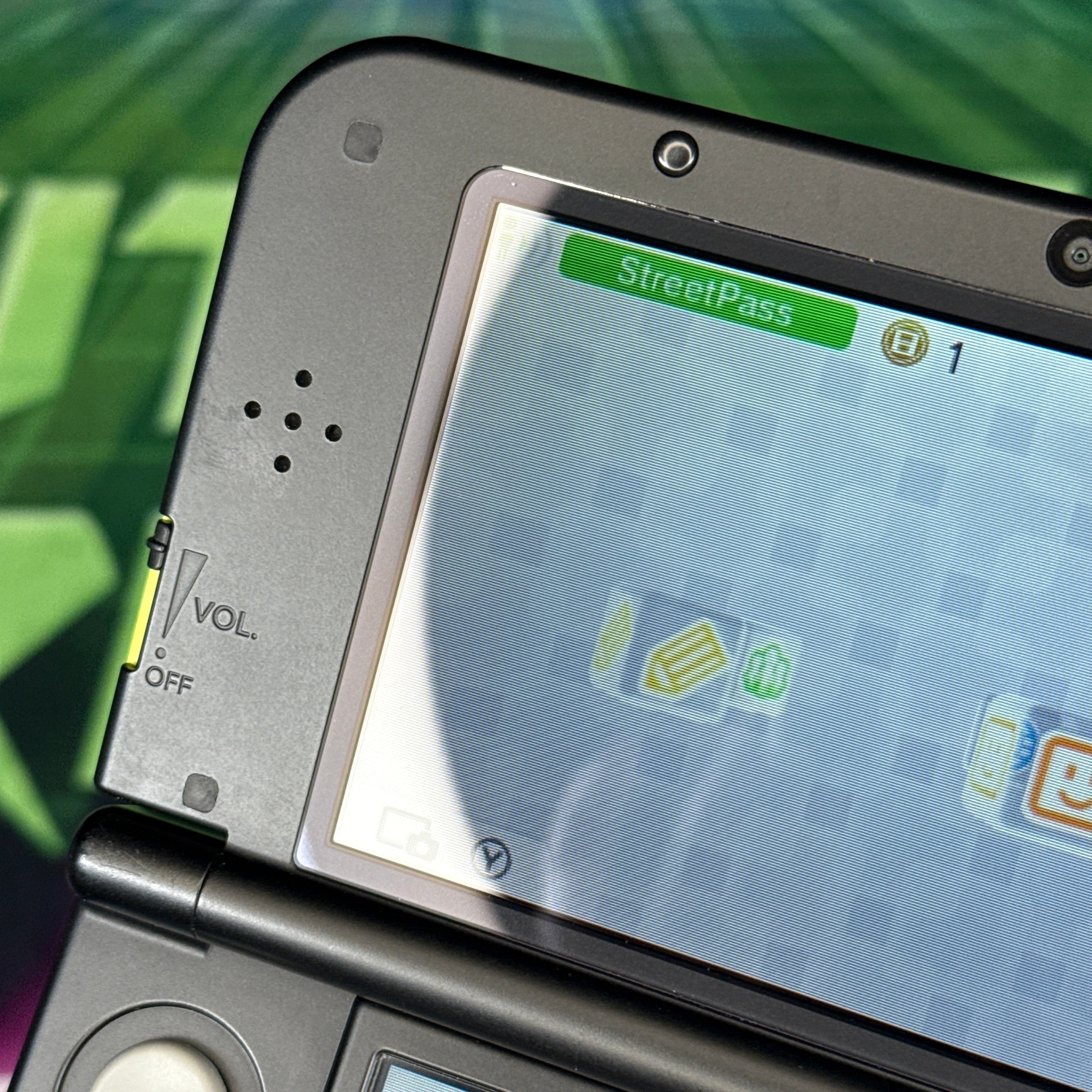New Nintendo 3DS XL - Lime Green/Black