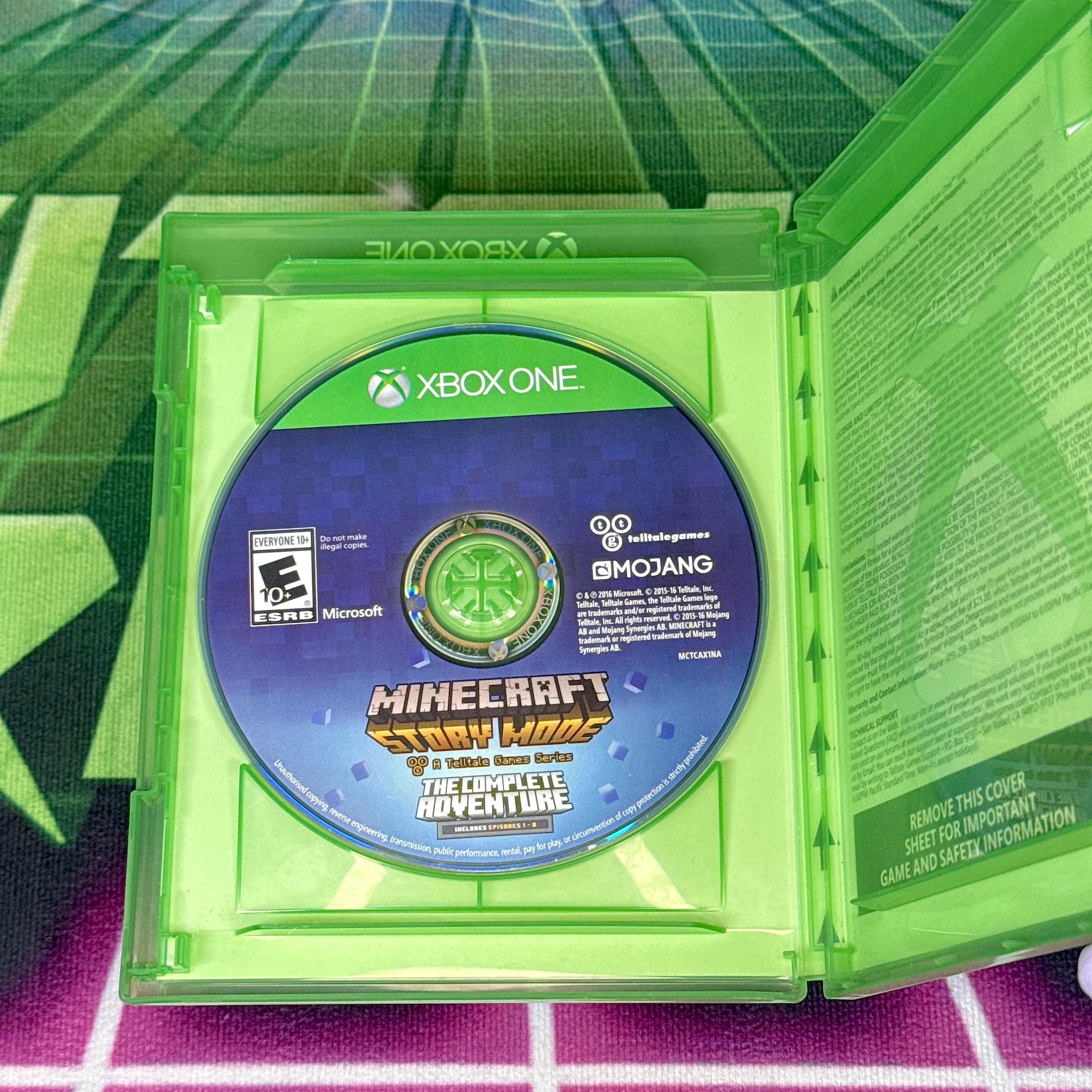Minecraft: Story Mode Complete Adventure | Xbox One