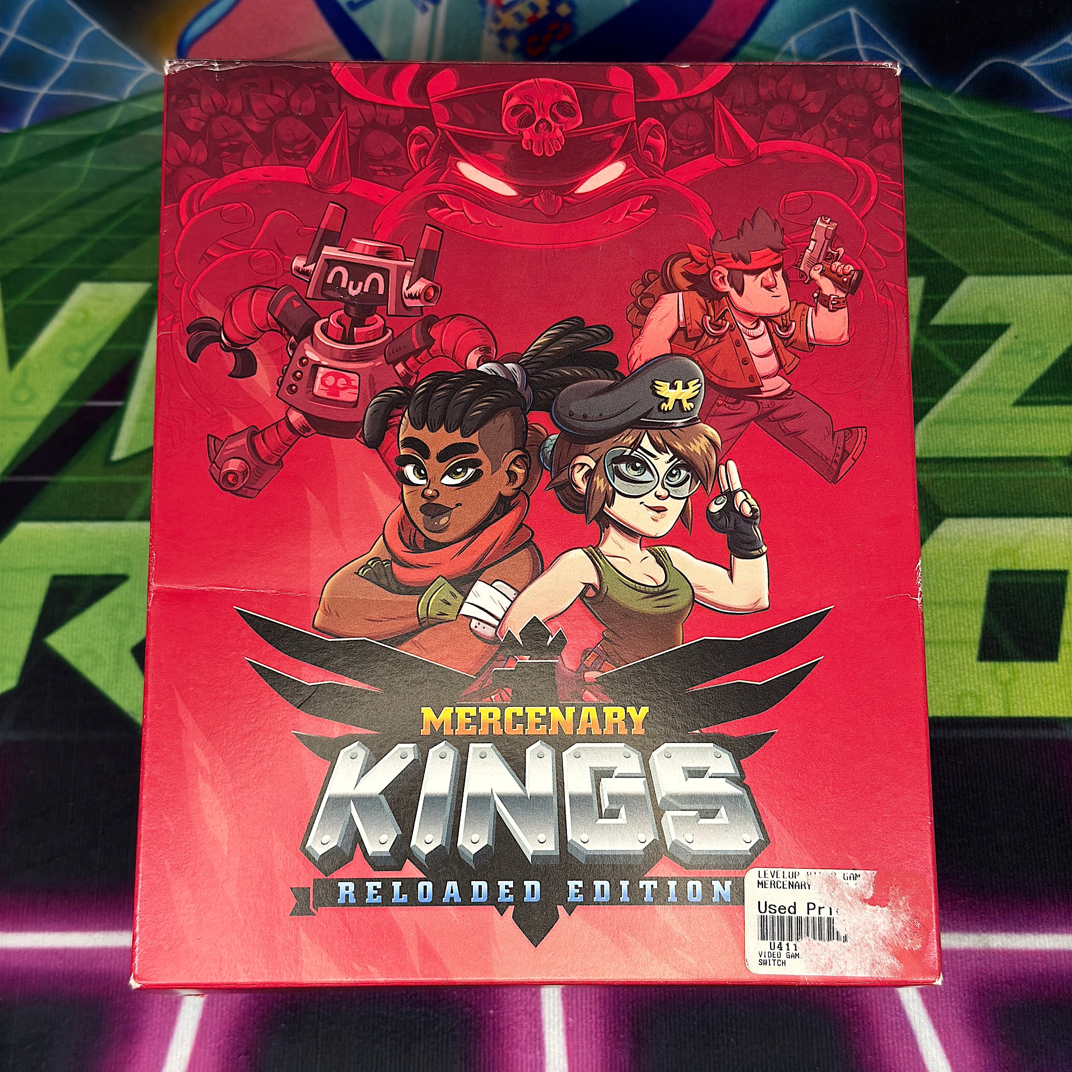 Mercenary Kings Reloaded & Flinthook (Tribute Treasure Box) | Nintendo Switch