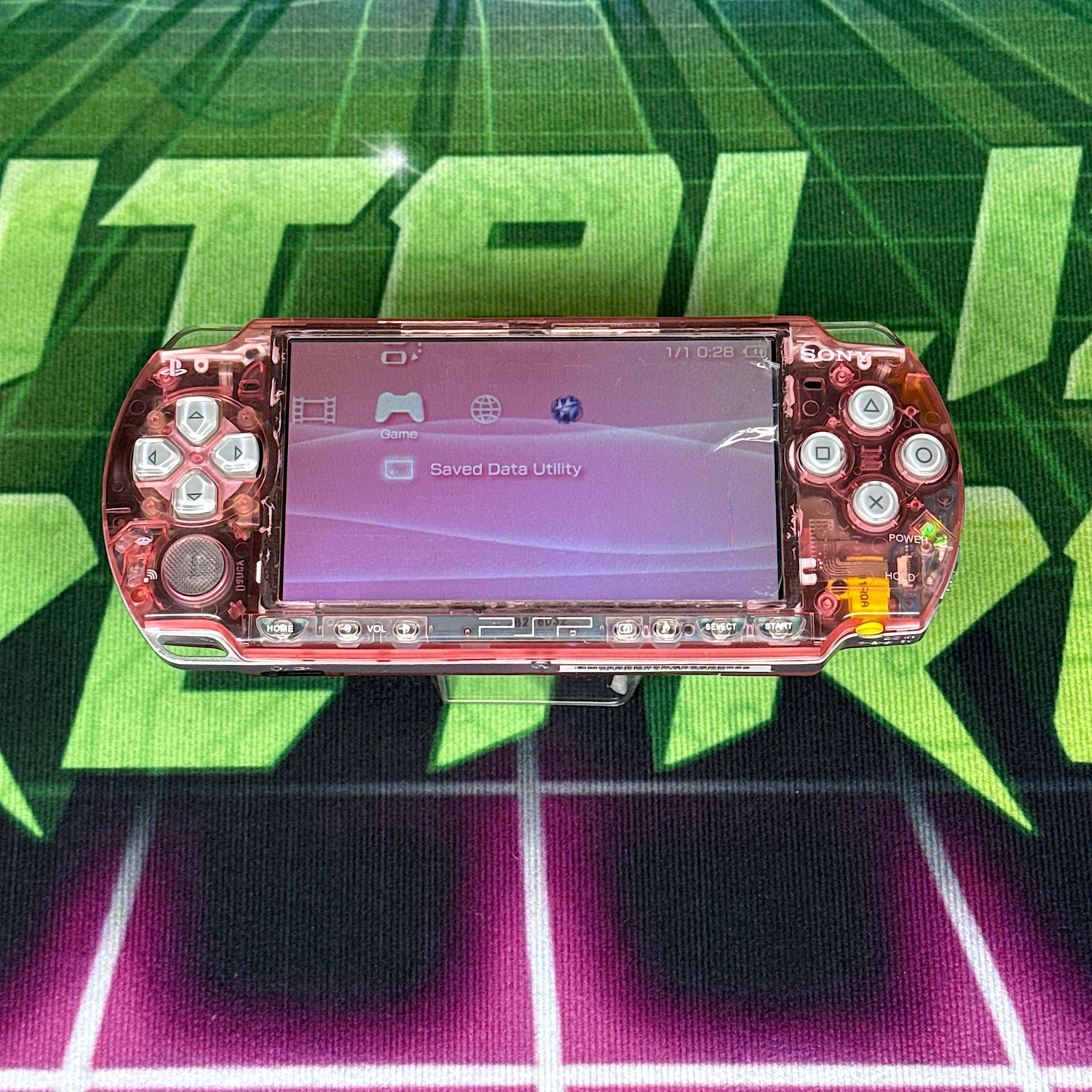 PSP 2000 Handheld Console – Clear Pink w/ Silver Buttons (Refurbished)