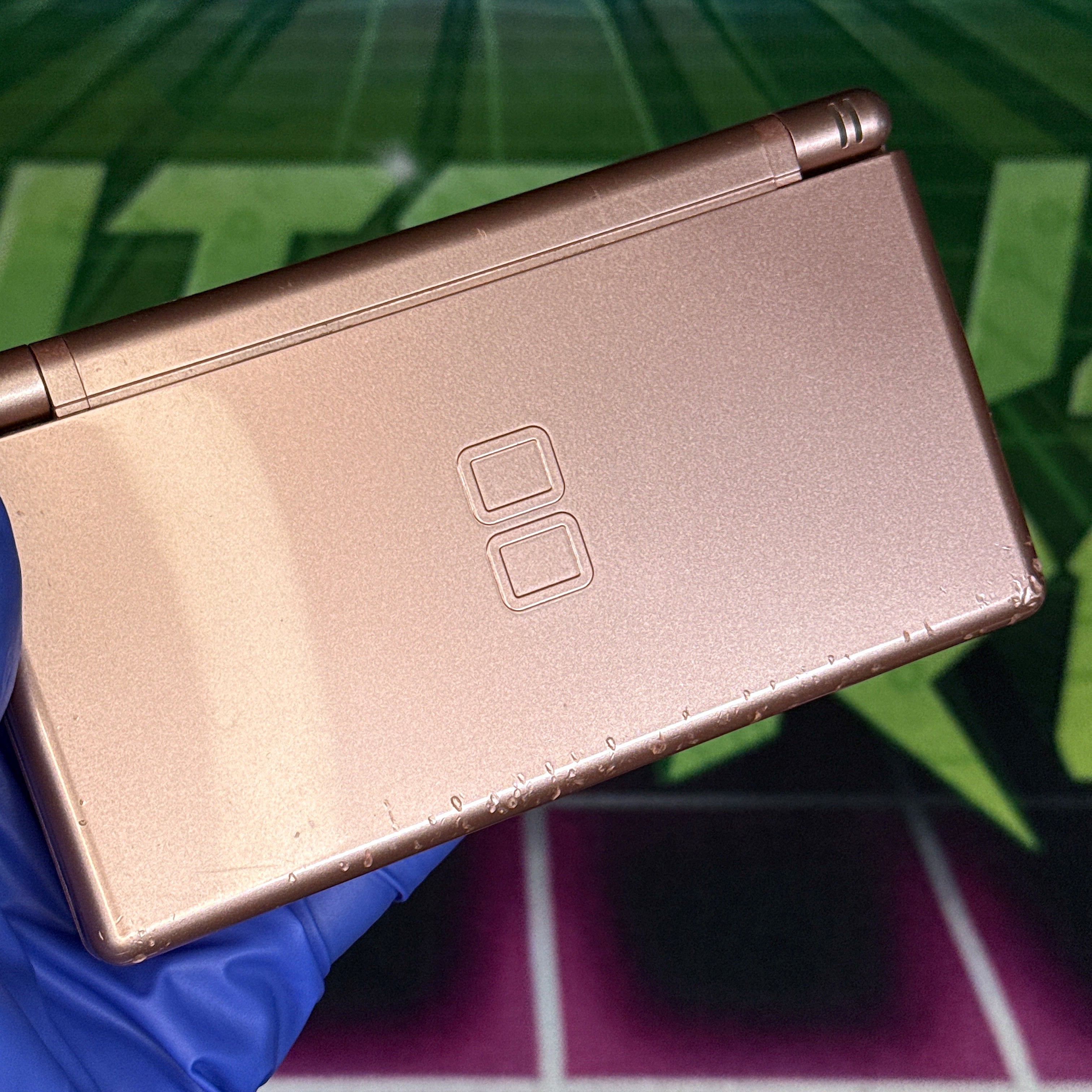 Nintendo DS Lite Handheld Console - Metallic Pink (FR)