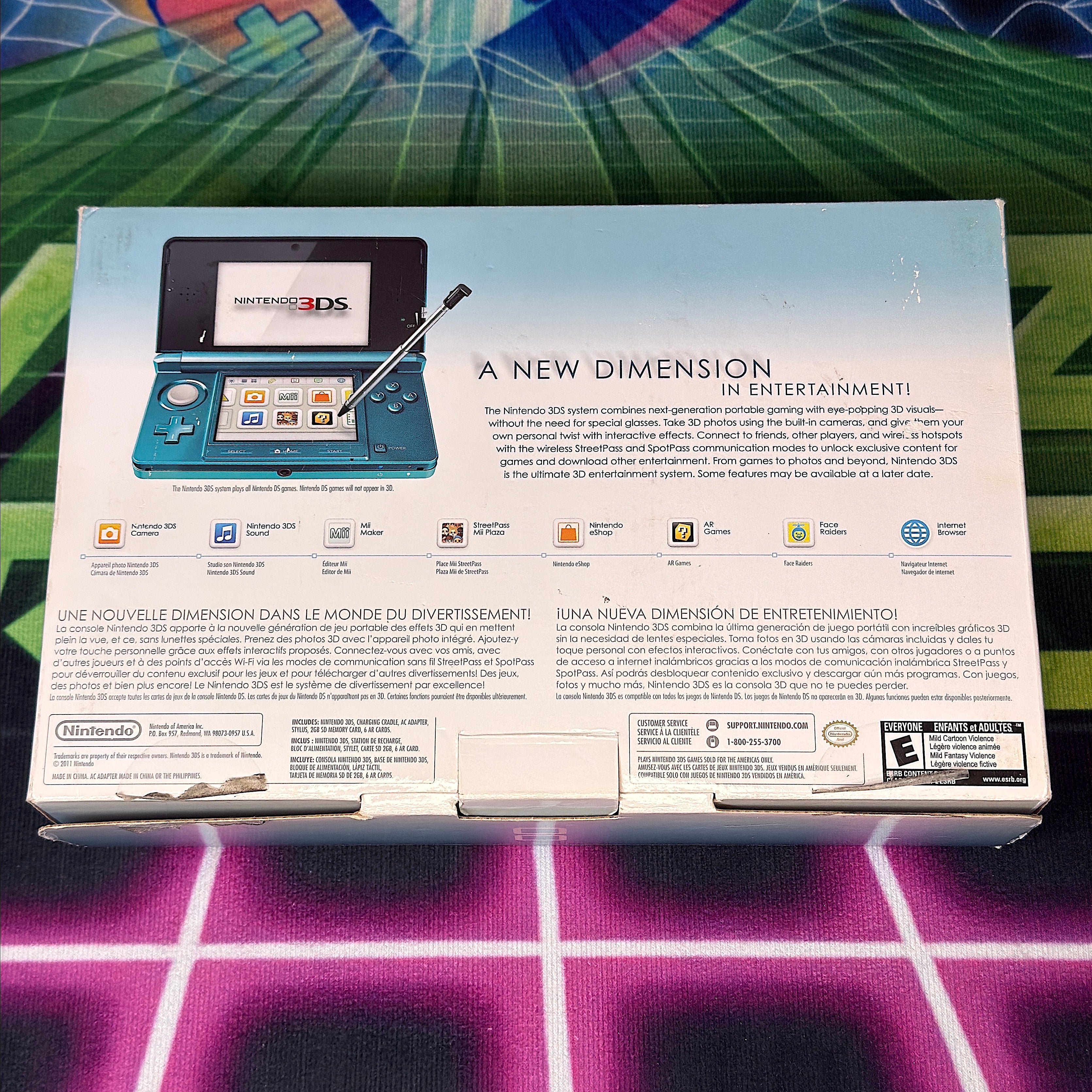 Nintendo 3DS Handheld Console  - Aqua Blue (CIB)