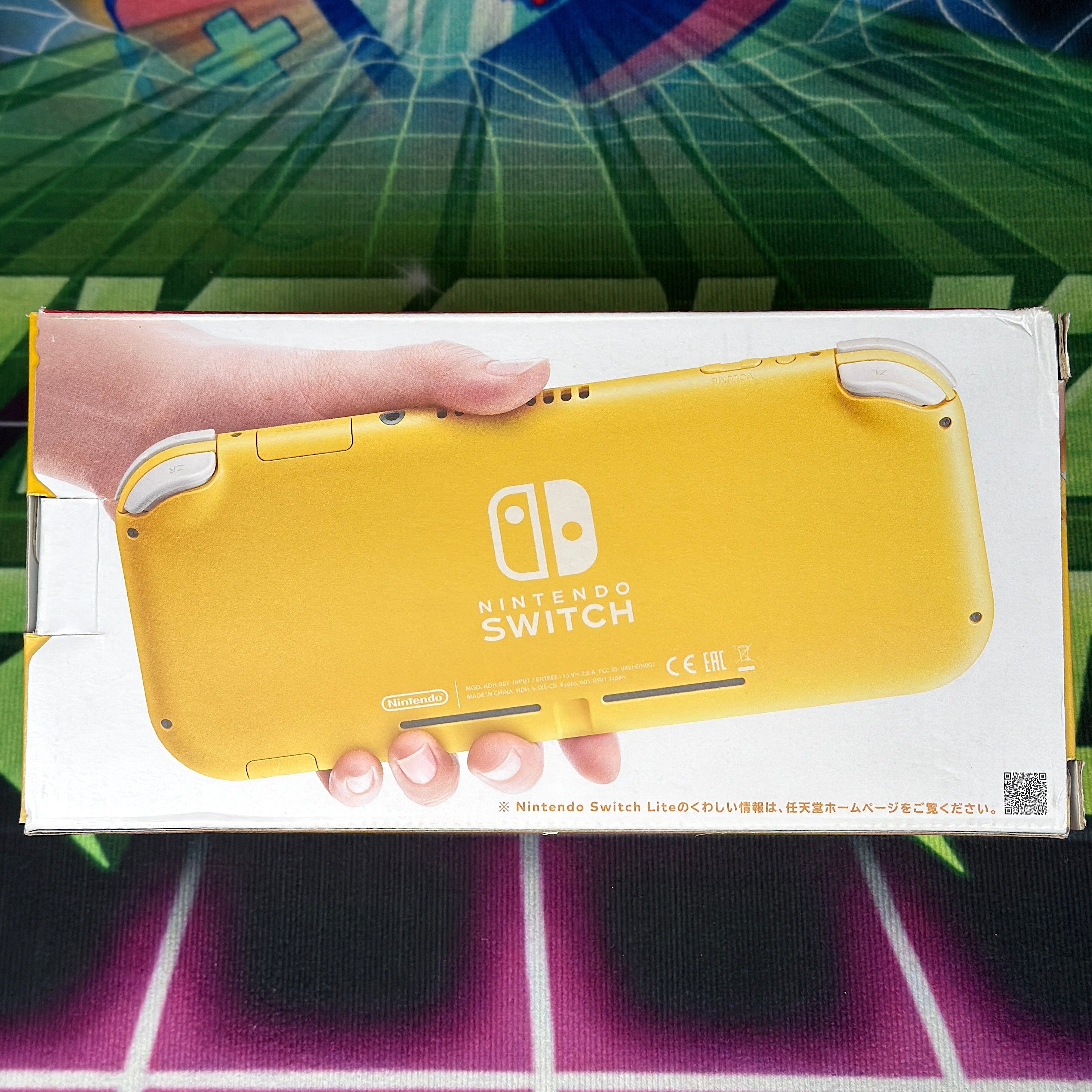 Nintendo Switch Lite - Yellow (JP Model)