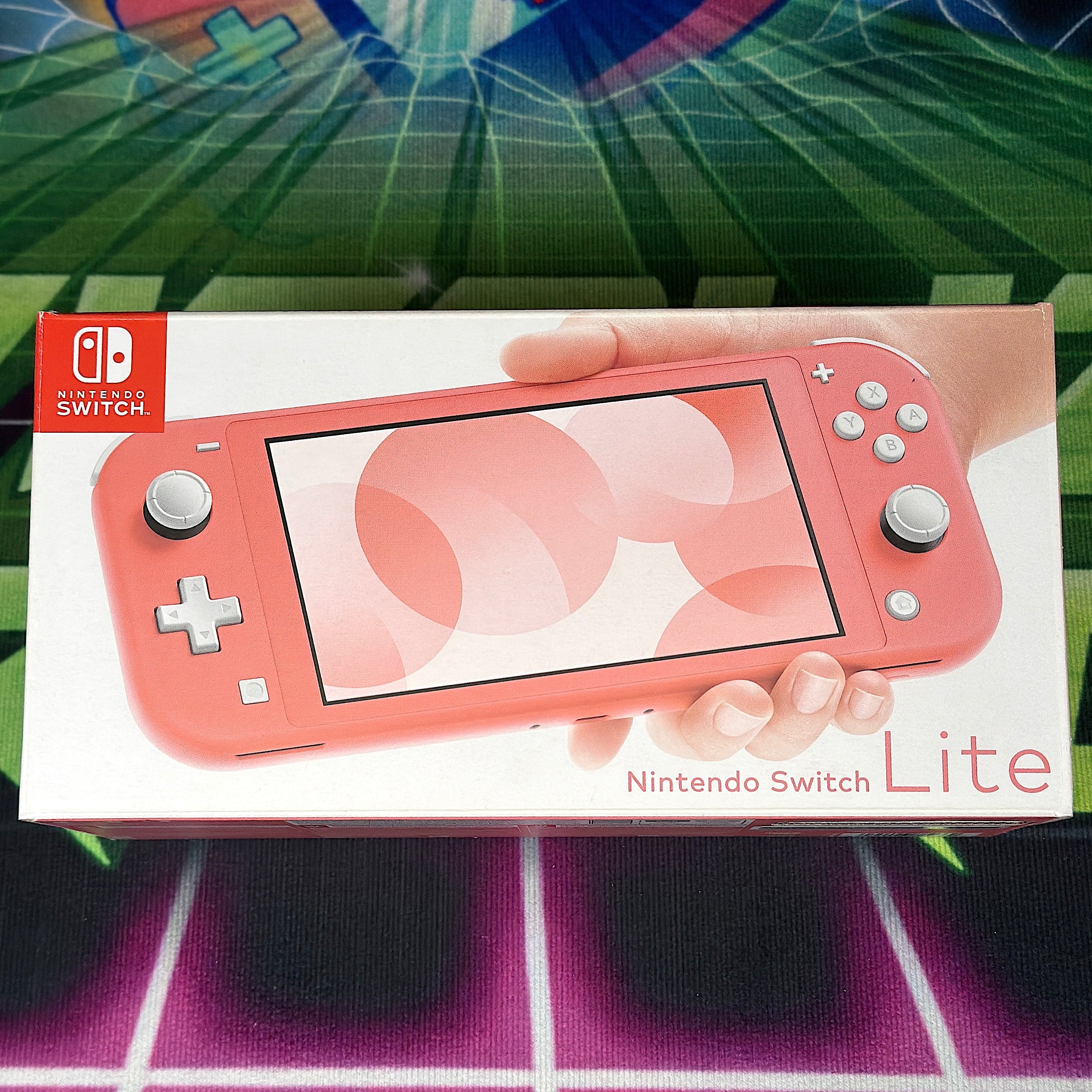 Nintendo Switch Lite - Coral