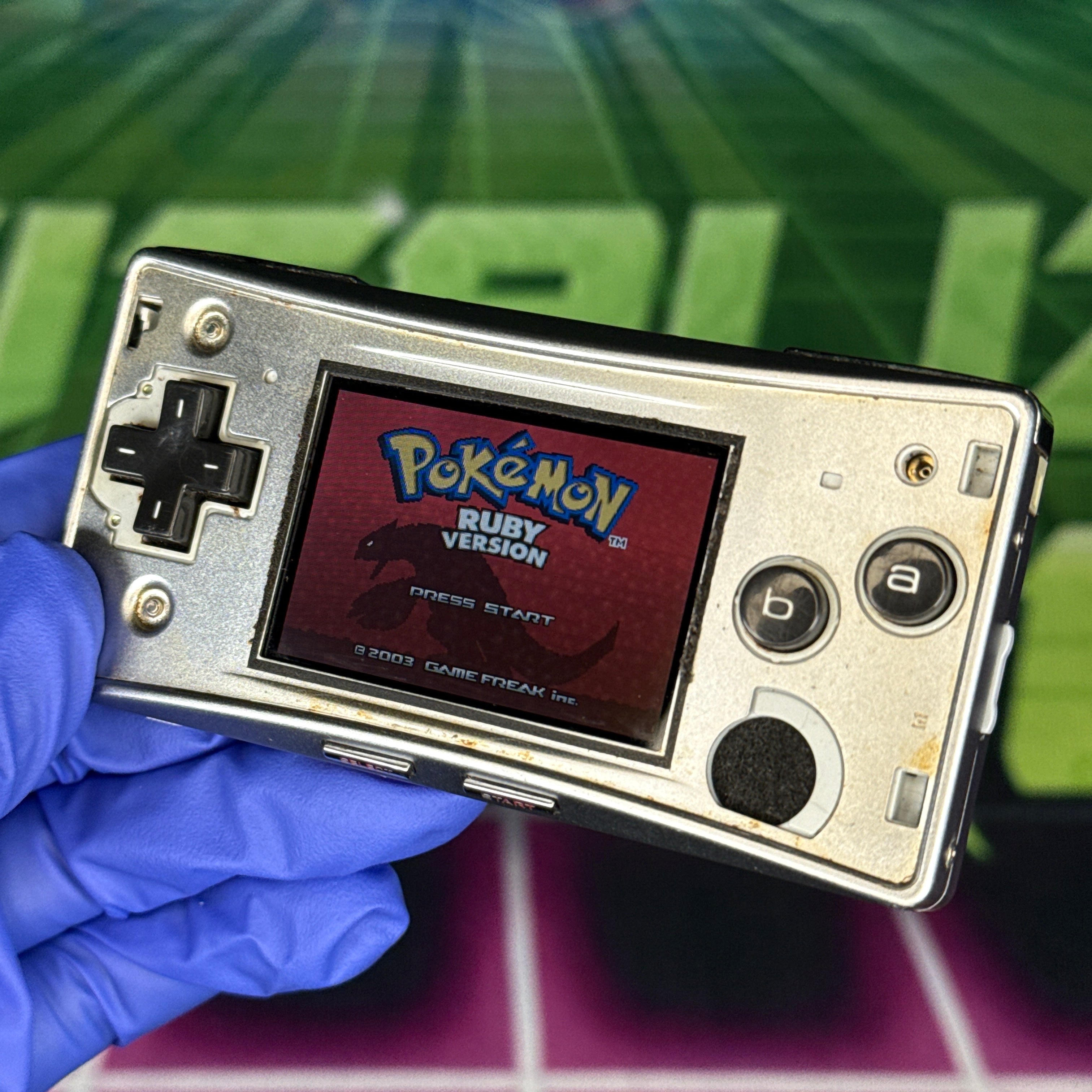 Nintendo GameBoy Micro – Silver