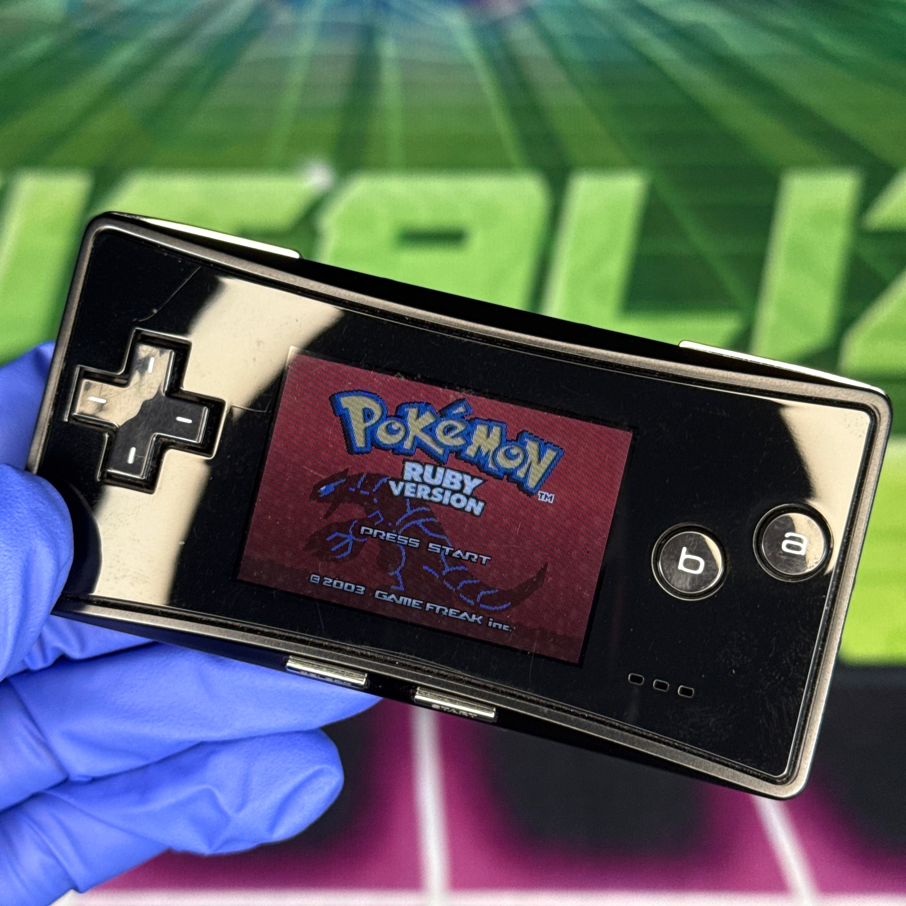 Nintendo GameBoy Micro – Black w/ Original Pouch