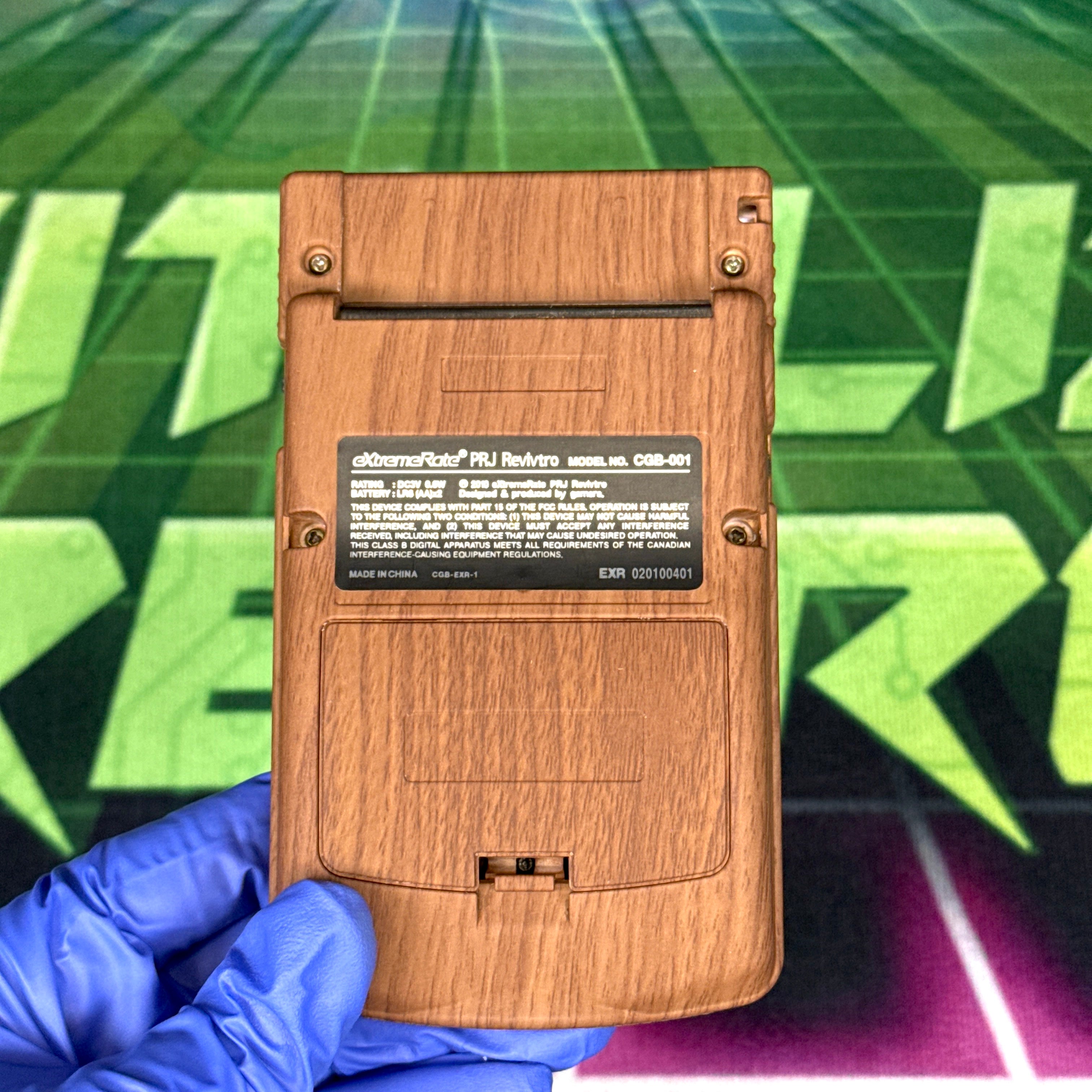 Nintendo GameBoy Color – Wood Grain Shell – Tested & Working