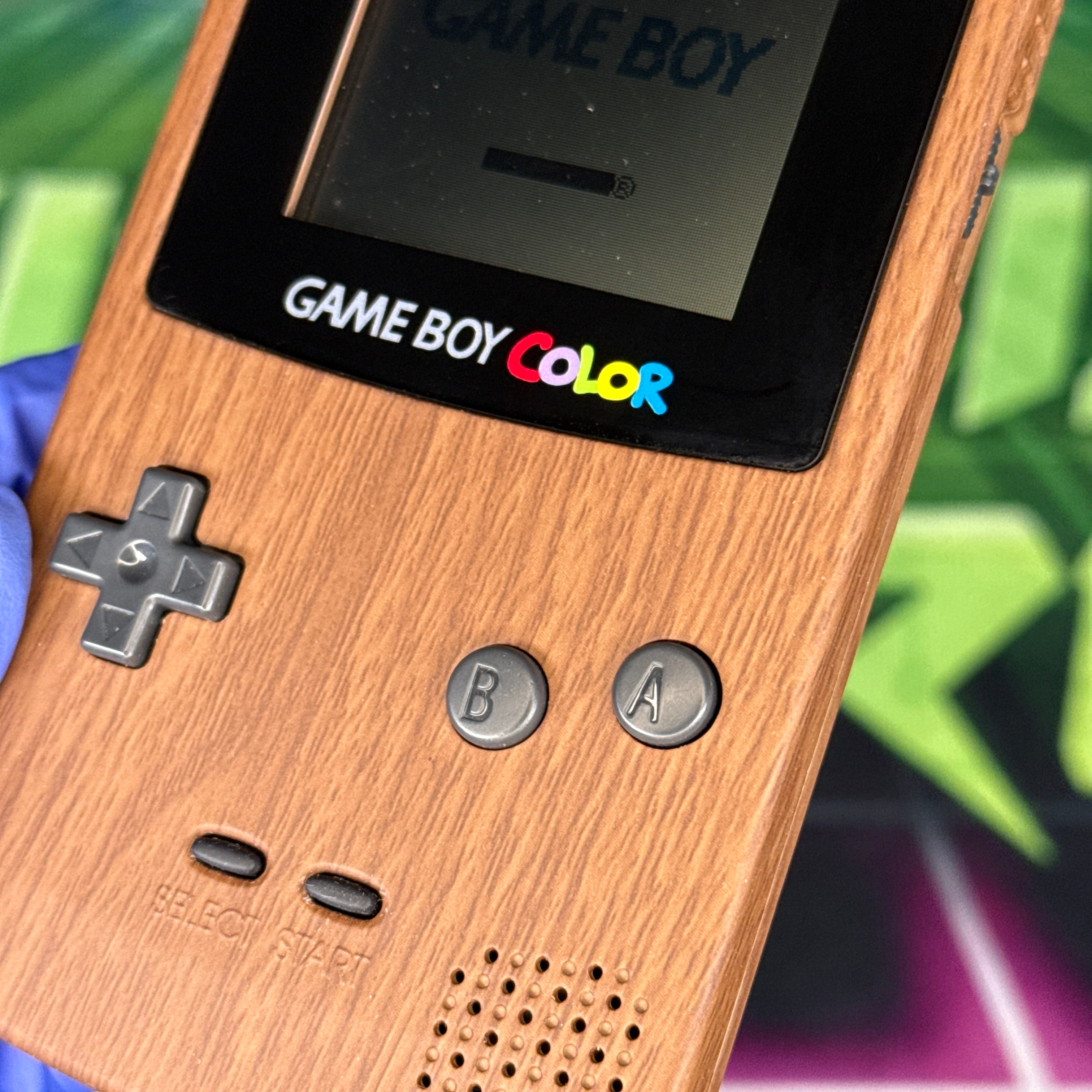 Nintendo GameBoy Color – Wood Grain Shell – Tested & Working