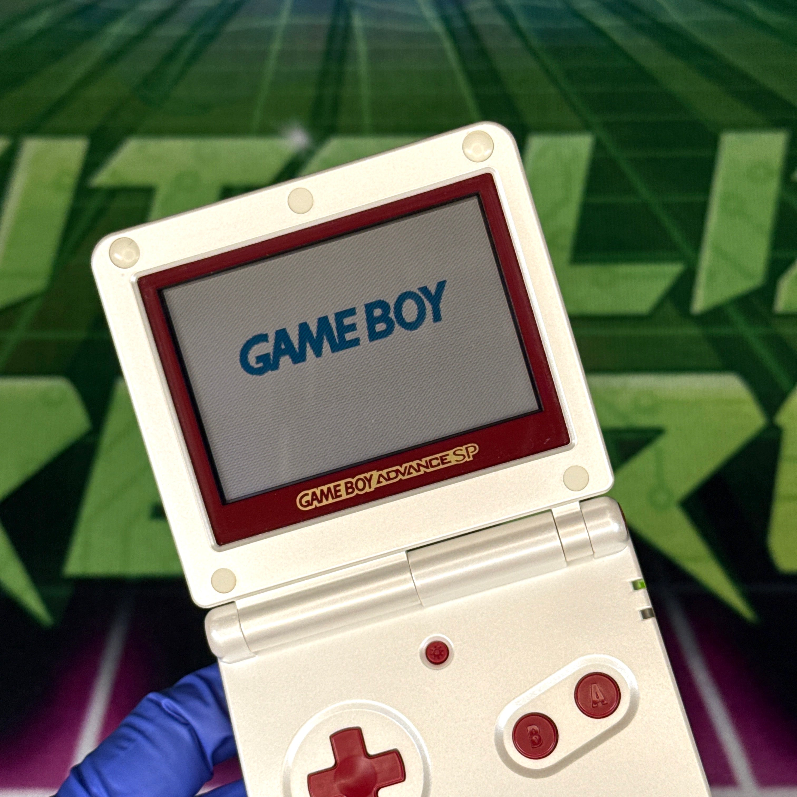 Nintendo GameBoy Advance SP – Famicom Pearl White/Red – Tested & Working (JP Model)