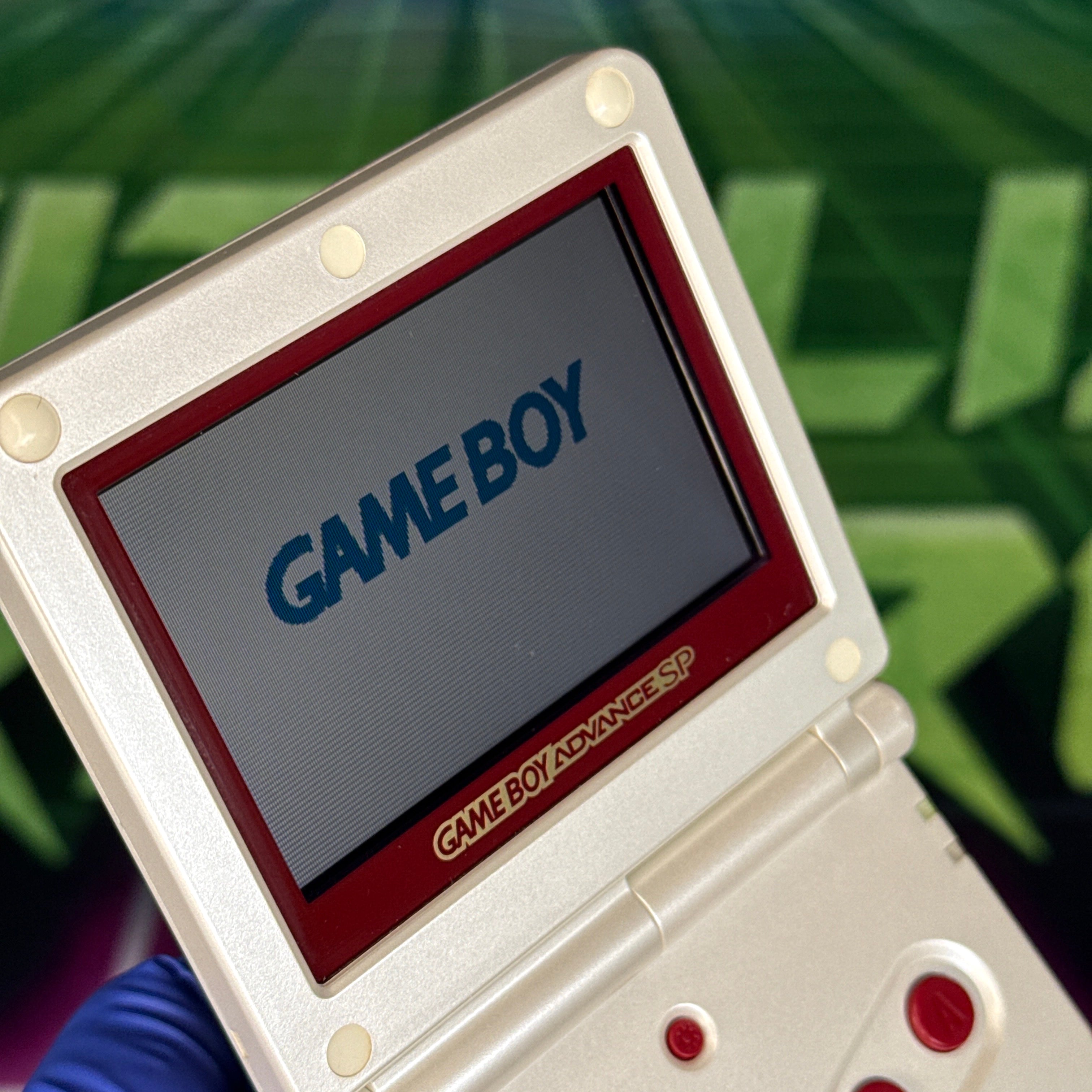 Nintendo GameBoy Advance SP – Famicom Pearl White/Red – Tested & Working (JP Model)