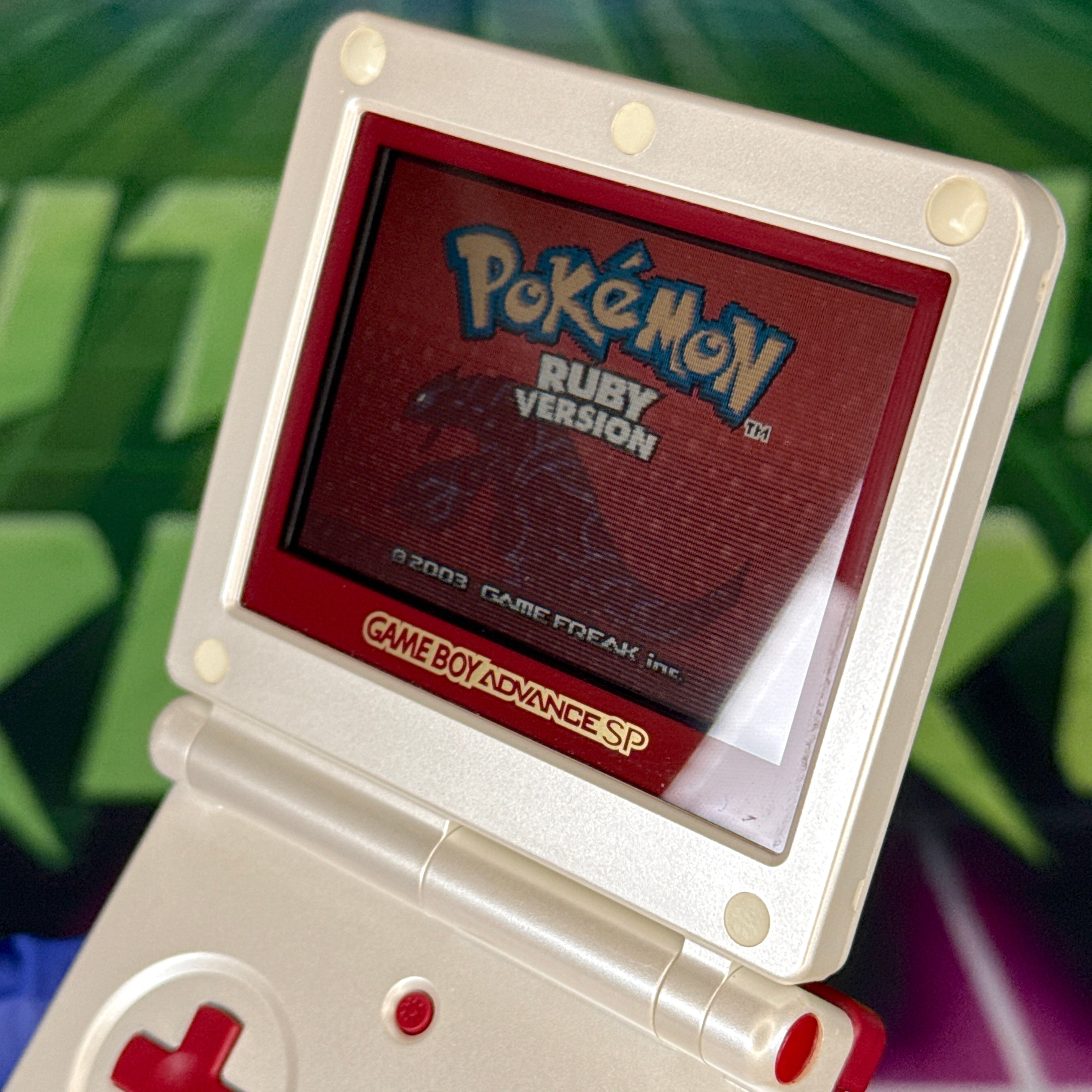 Nintendo GameBoy Advance SP – Famicom Pearl White/Red – Tested & Working (JP Model)