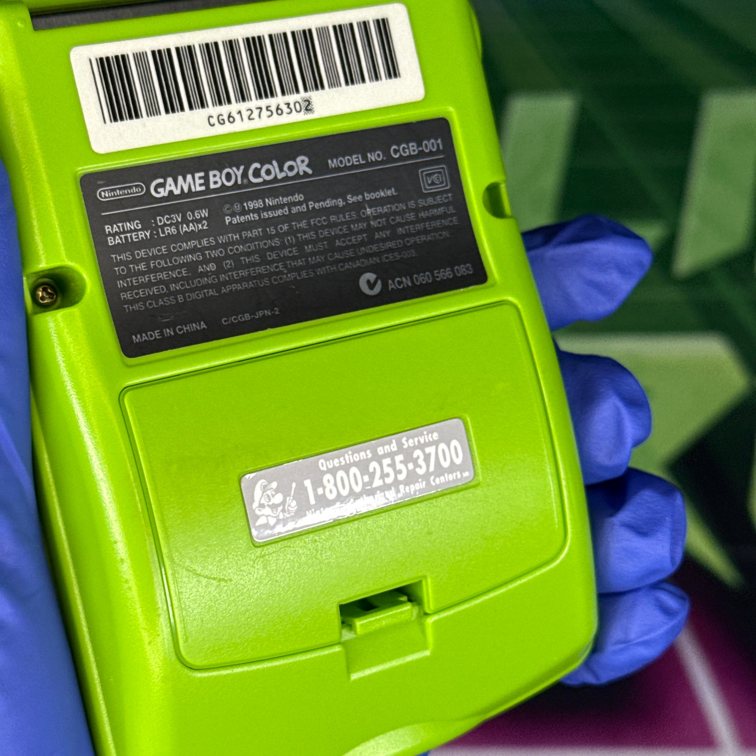 Nintendo GameBoy Color – Kiwi Green w/ Pokémon Crystal – Tested & Working (RARE!)
