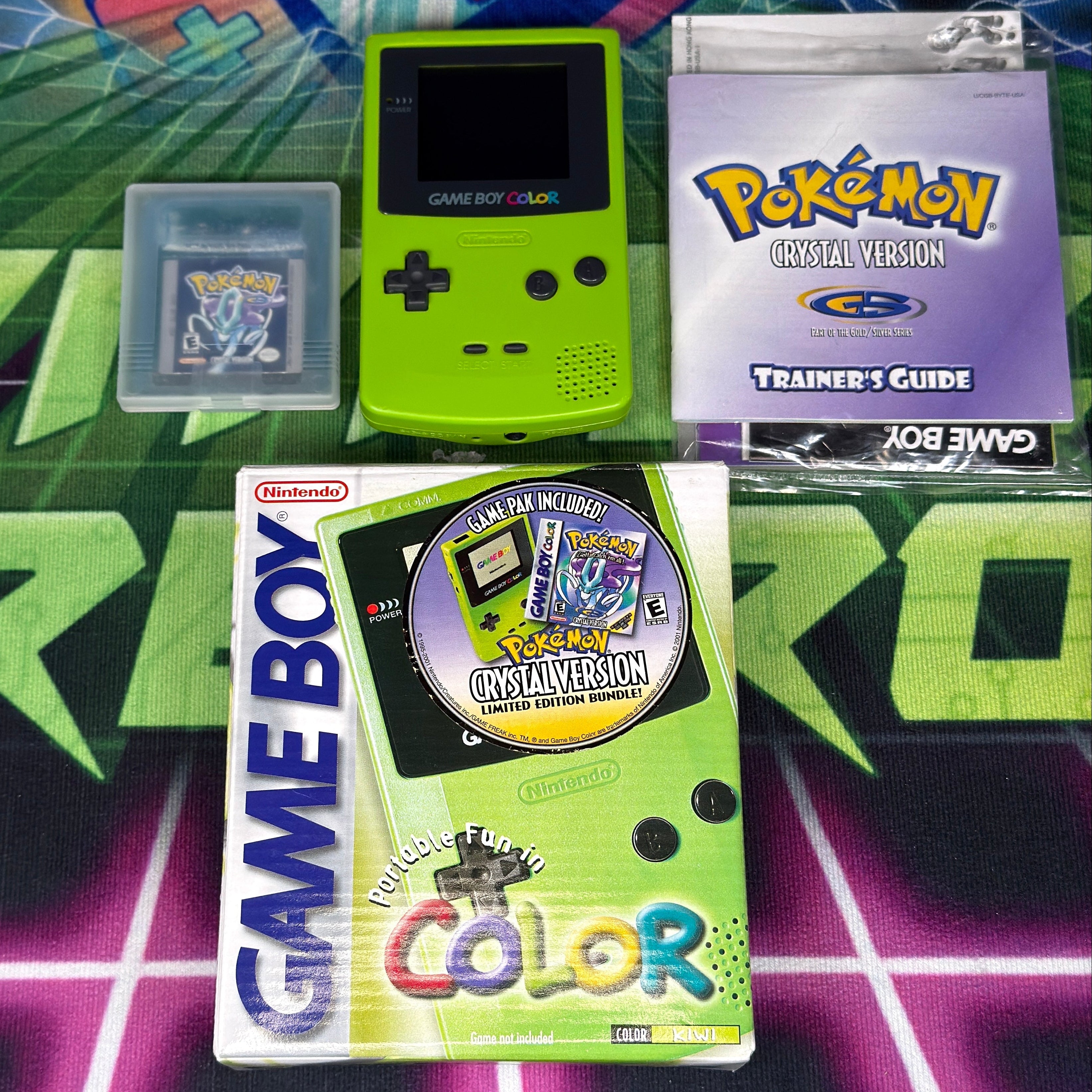 Nintendo GameBoy Color – Kiwi Green w/ Pokémon Crystal – Tested & Work