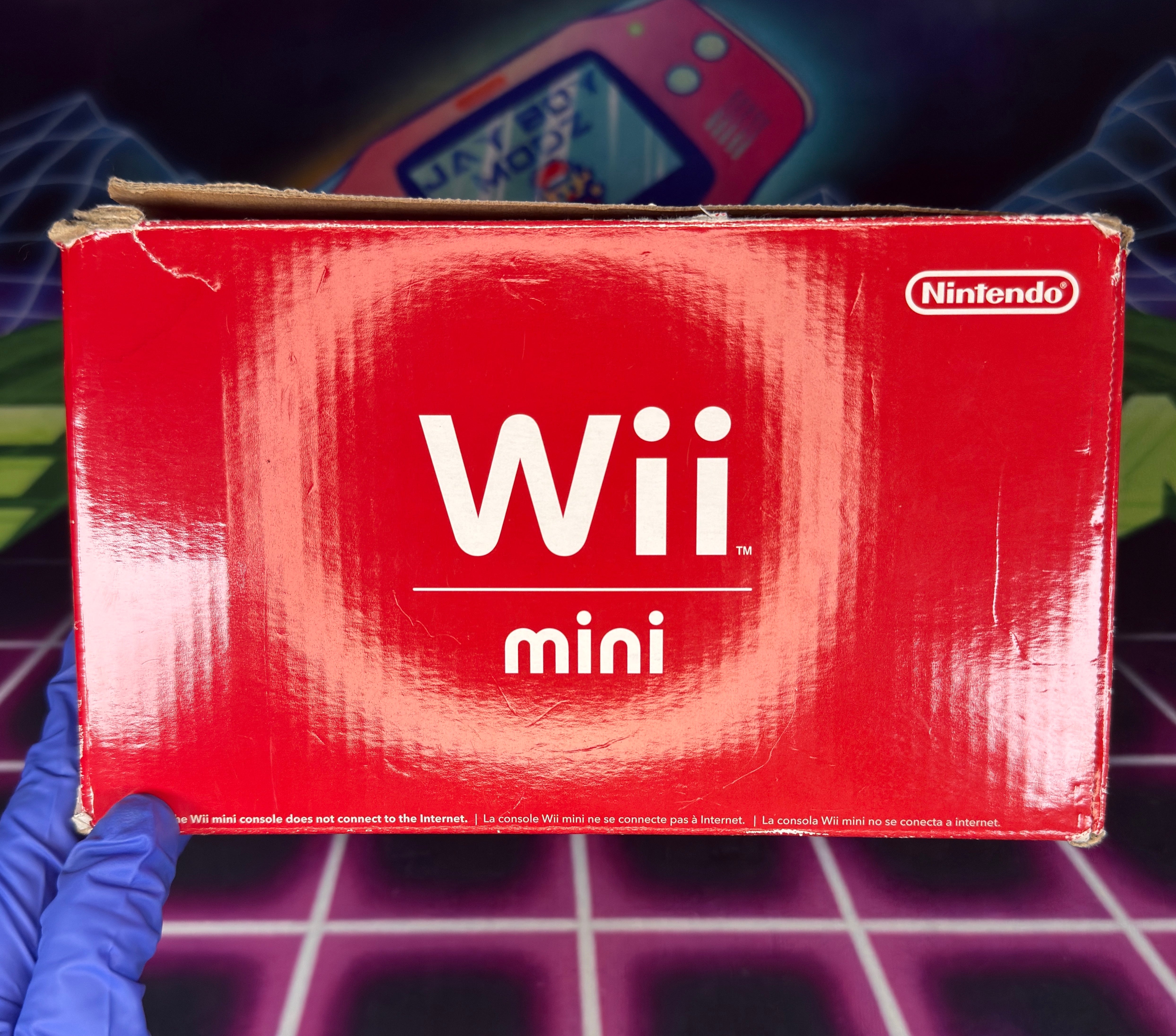 Nintendo Wii Mini Console – Red/Black - Mario Kart Bundle