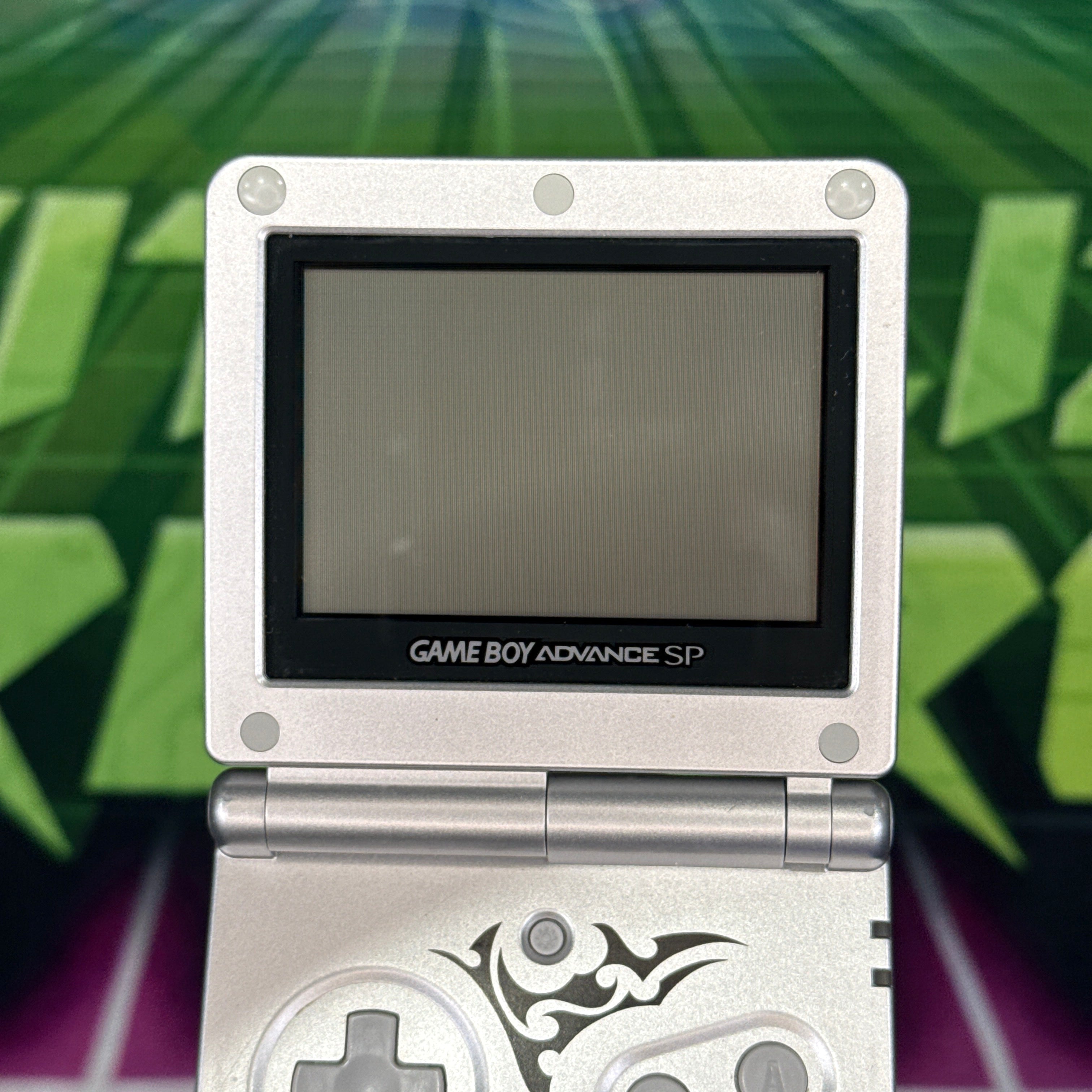 Nintendo GameBoy Advance SP – Tribal Limited Edition Silver – Tested & Working