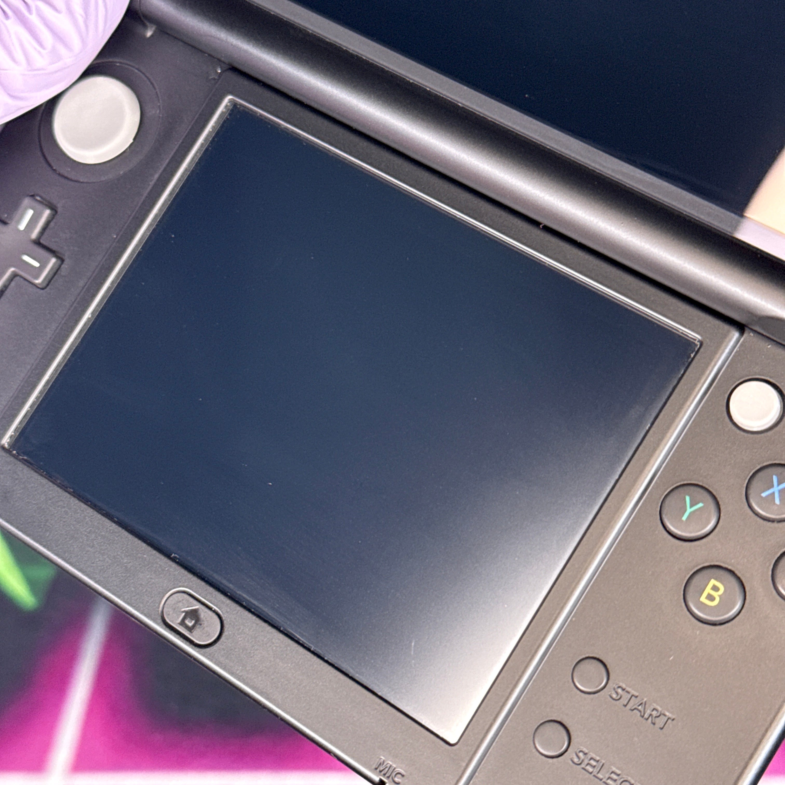 New Nintendo 3DS XL Handheld Console - Samus Edition