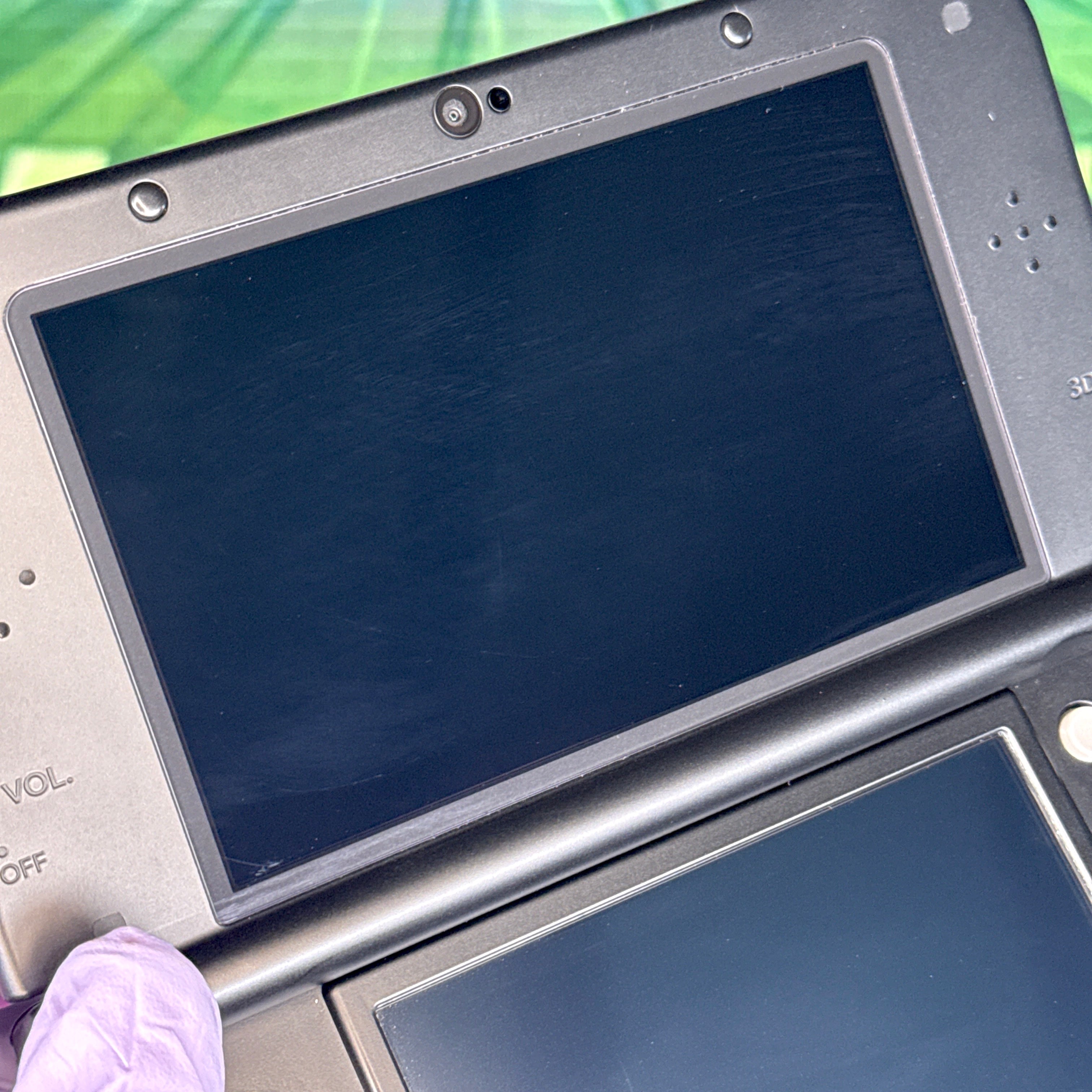 New Nintendo 3DS XL Handheld Console - Samus Edition