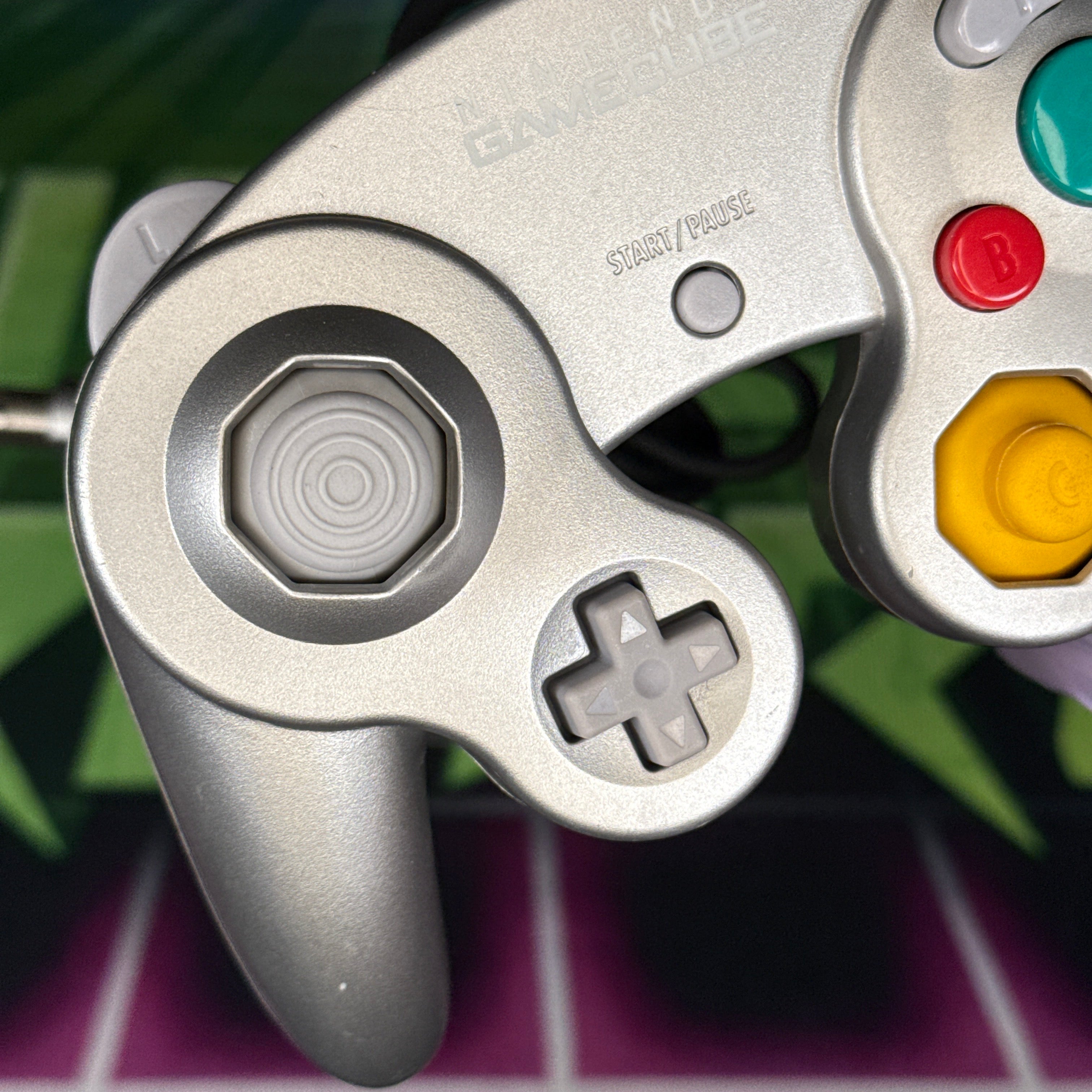 Nintendo GameCube Controller - Platinum