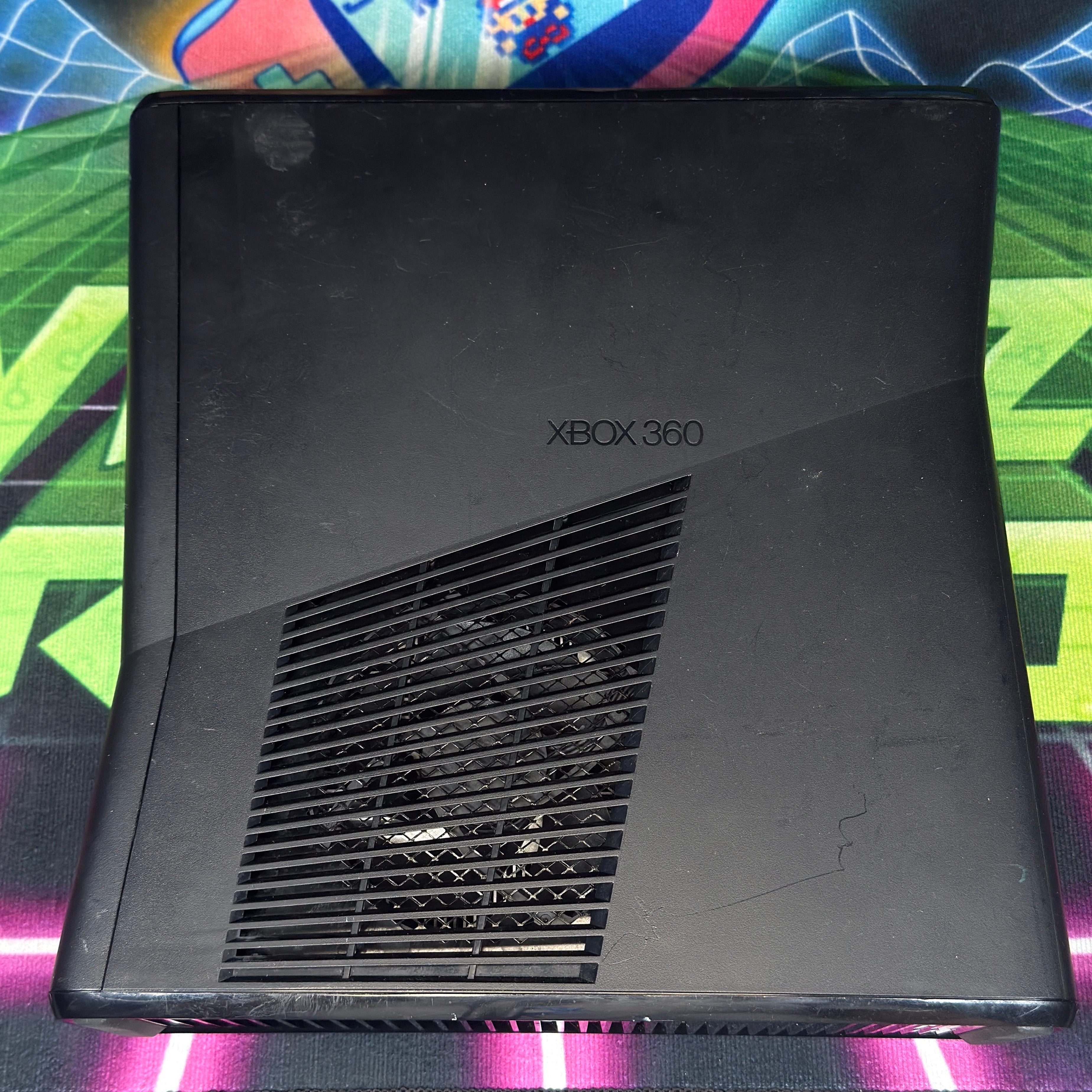 Xbox 360 Slim Console Bundle (250GB)