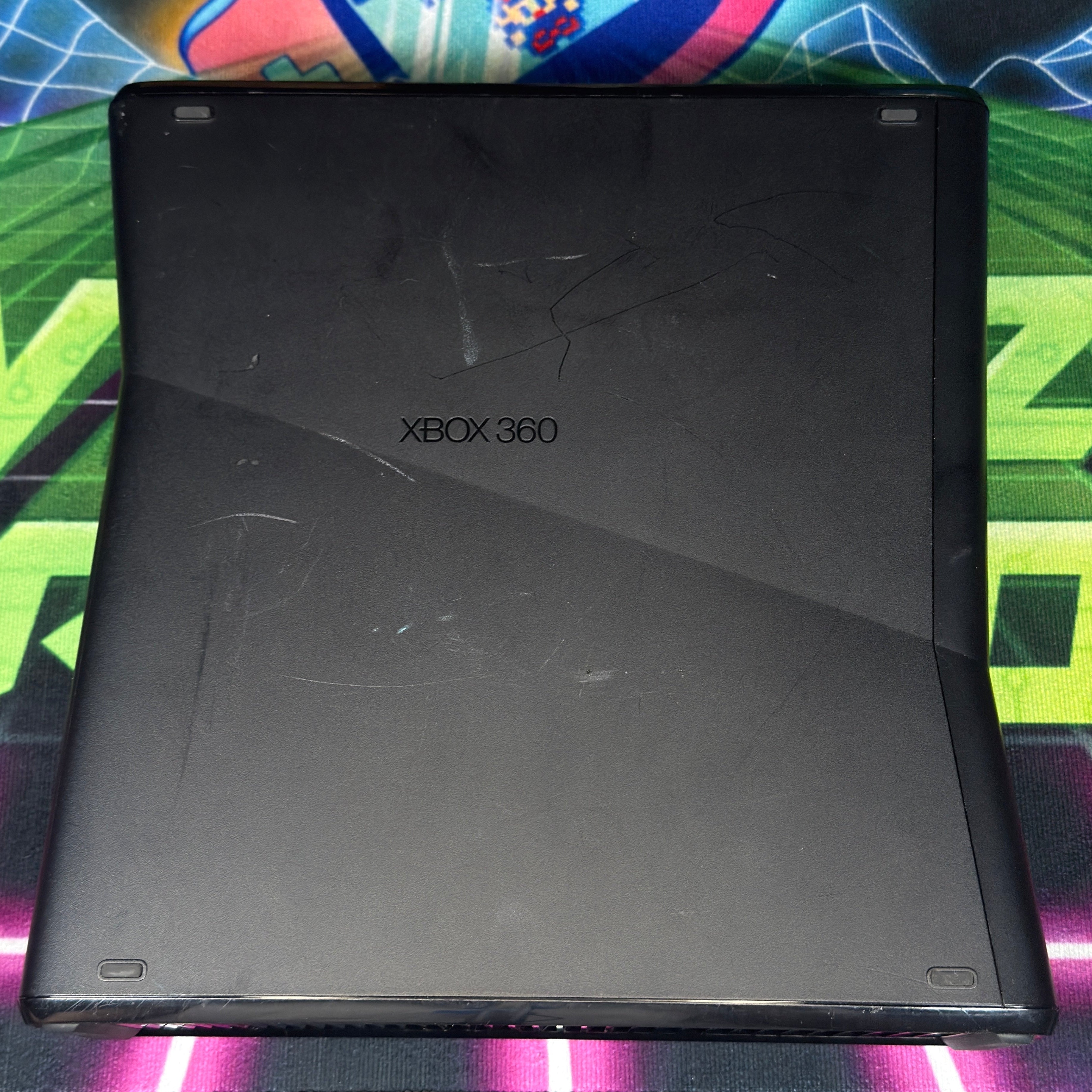 Xbox 360 Slim Console Bundle (320GB)
