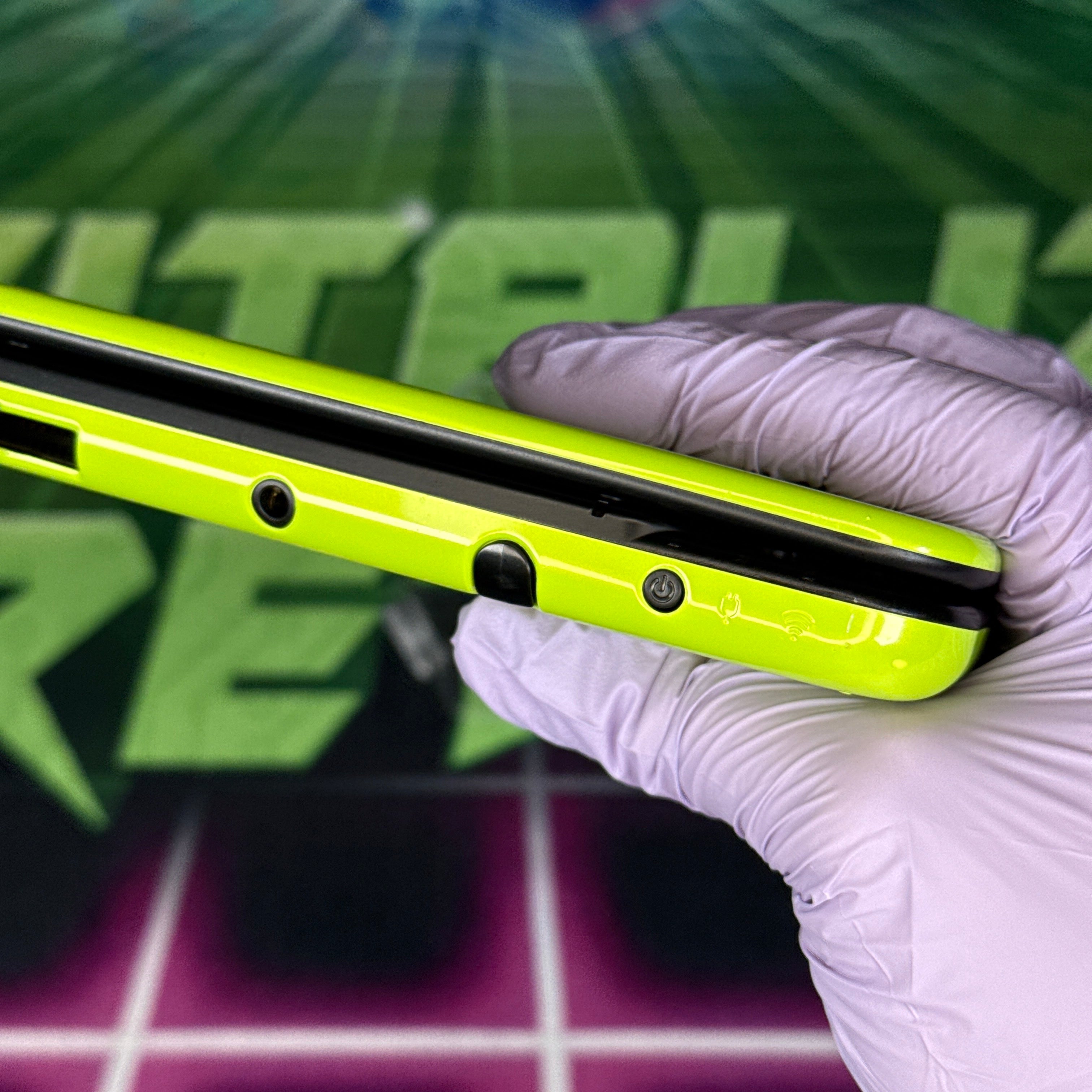 New Nintendo 3DS XL - Lime Green/Black