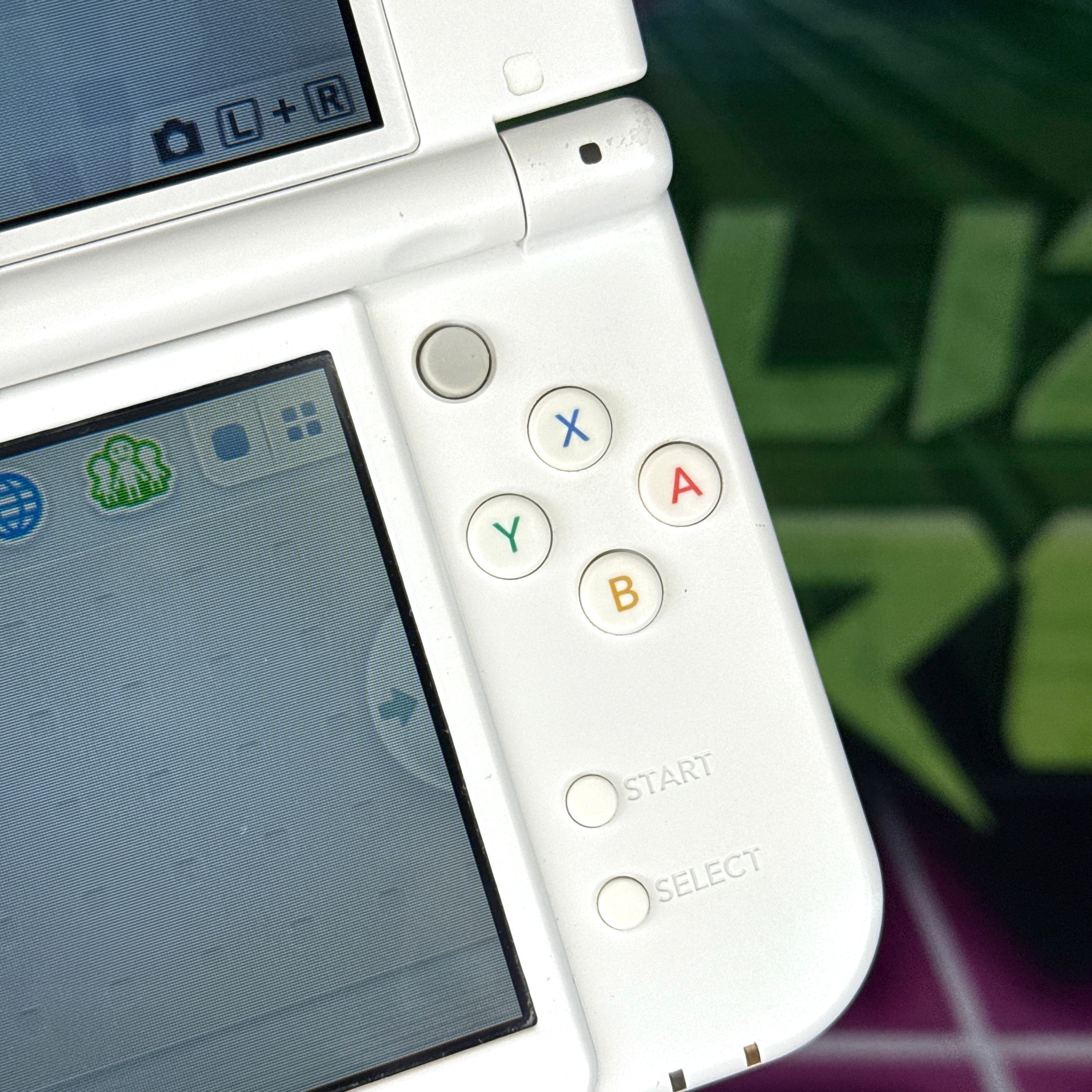 New Nintendo 3DS XL - Pink/White